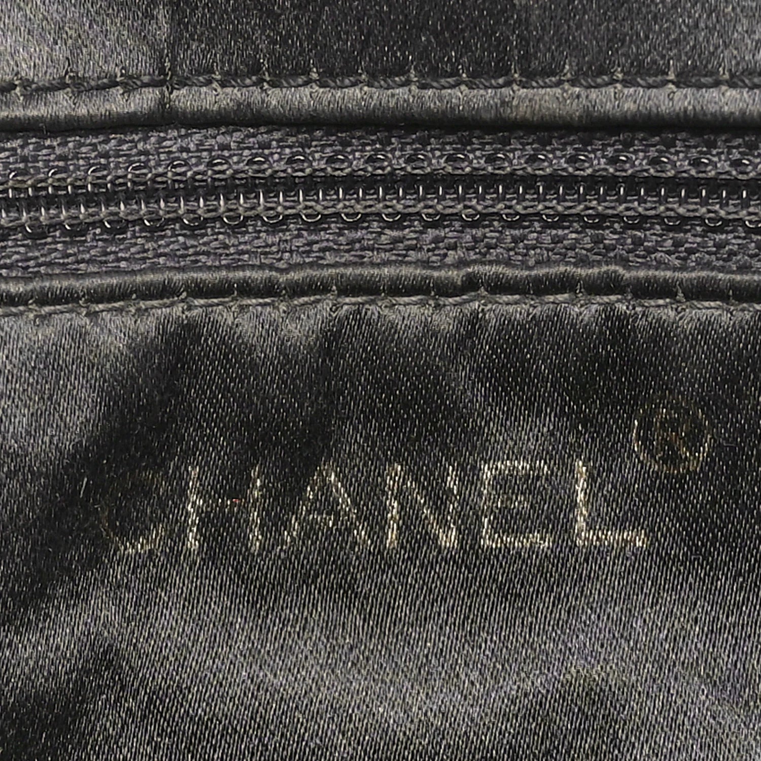 Satin Quilted Crystal CC Square Flap Grey