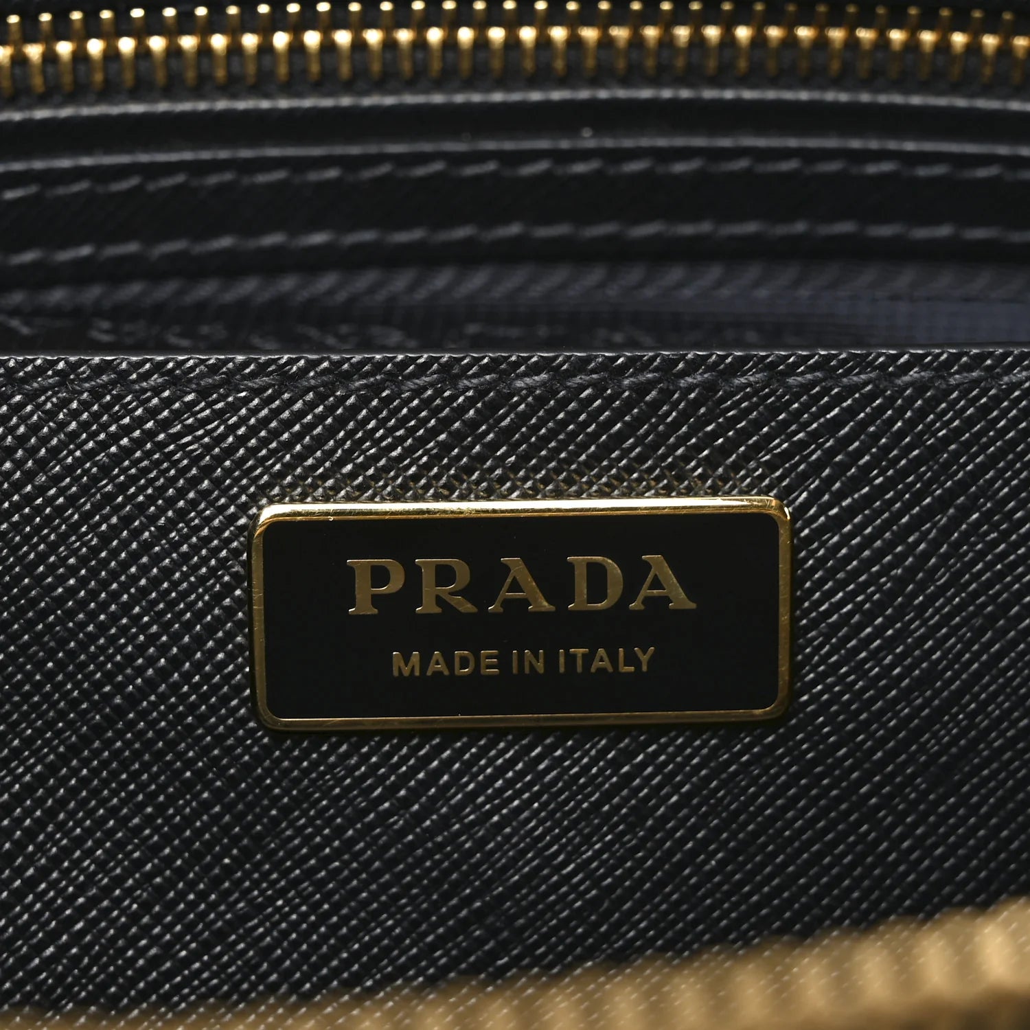 Saffiano Lux Large Galleria Double Zip Tote Black