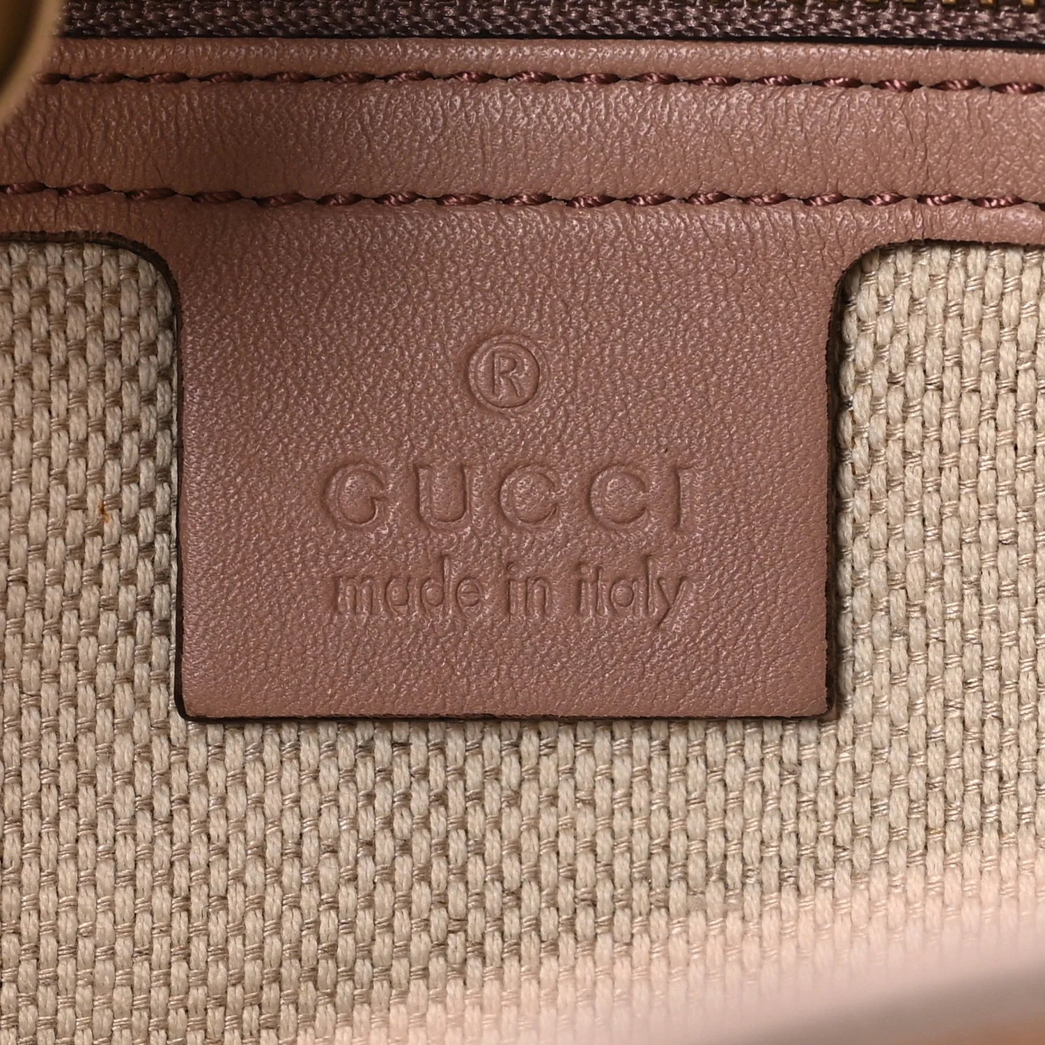 Vernice Naplack Medium Soho Chain Shoulder Bag Dark Cipria