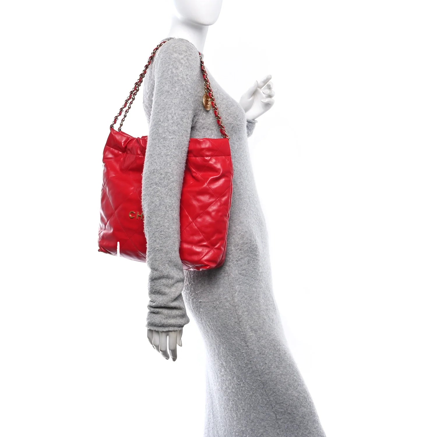 Shiny Calfskin Quilted Small  22 Red