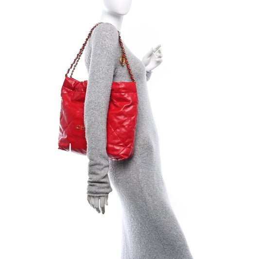 Shiny Calfskin Quilted Small  22 Red