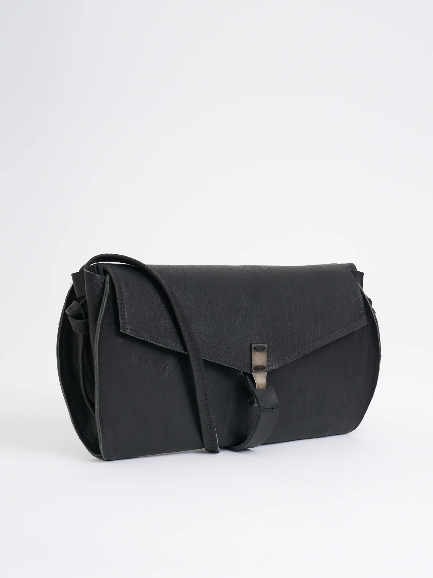 MINI HOOK LEATHER CLUTCH