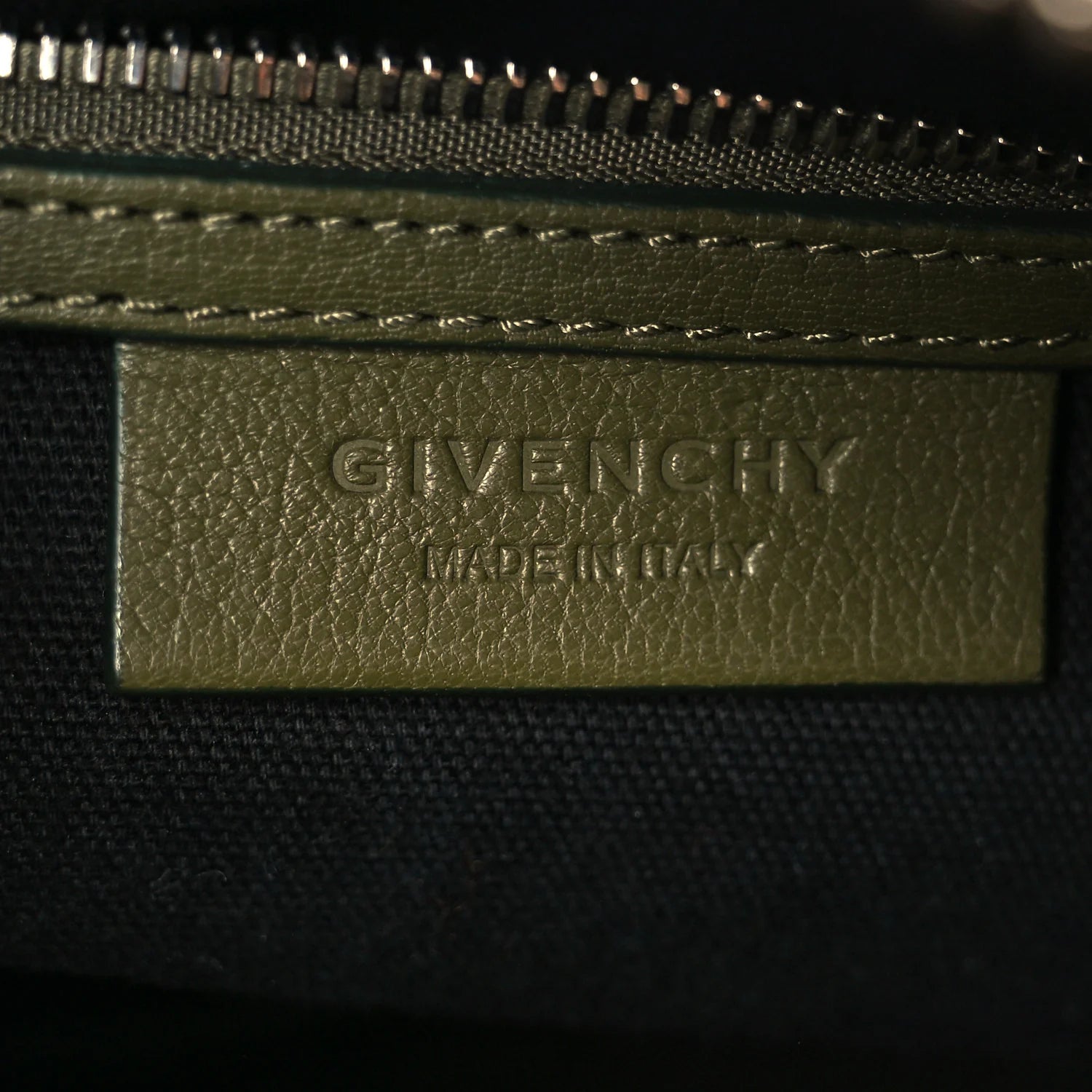 Sugar Goatskin Small Antigona Khaki