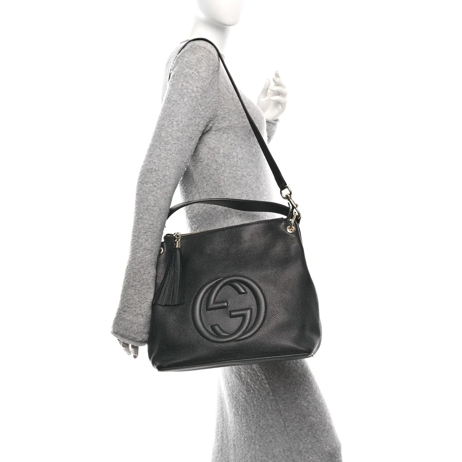 Pebbled Calfskin Large Soho Hobo Black