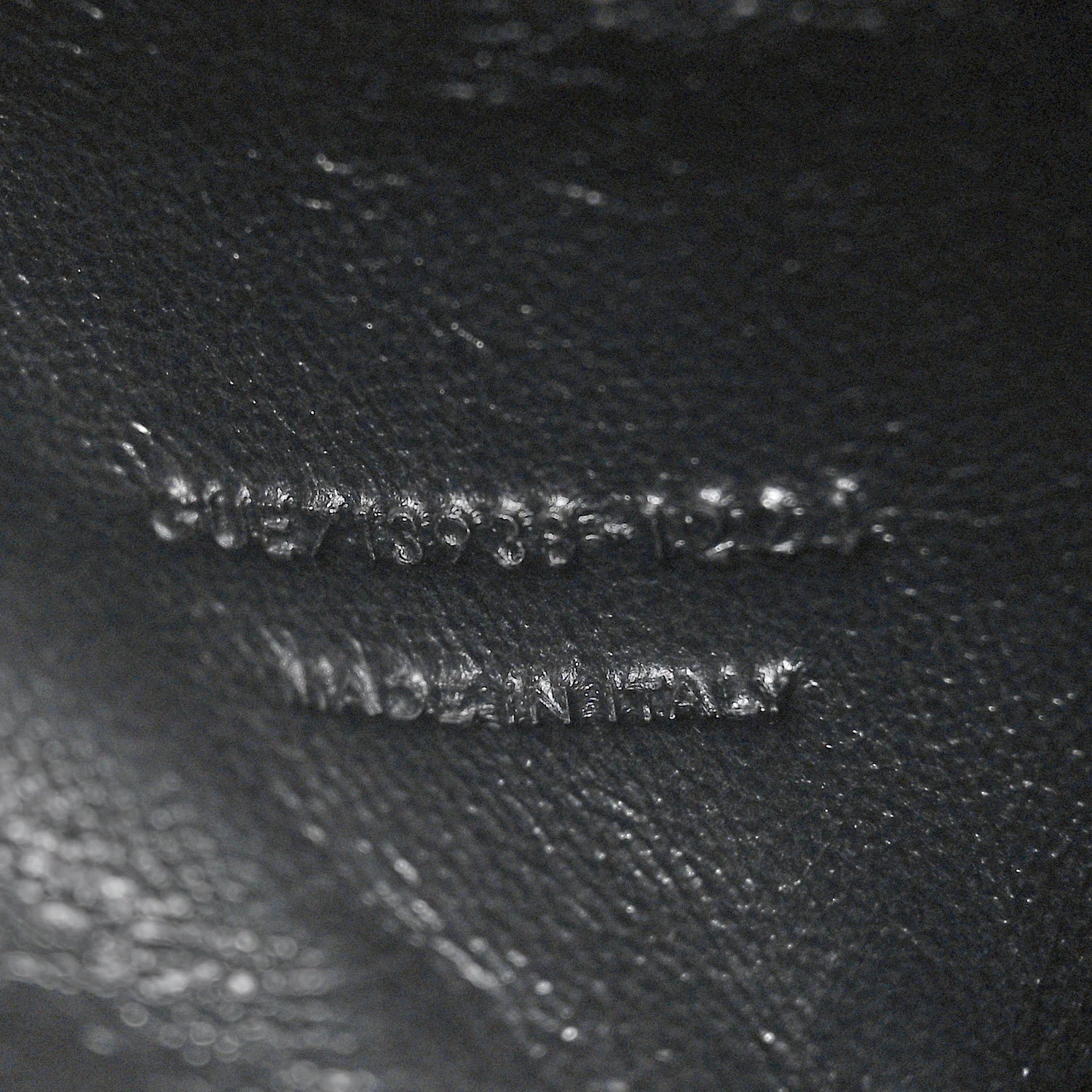 Smooth Calfskin Small Le 5 a 7 Soft Hobo Black