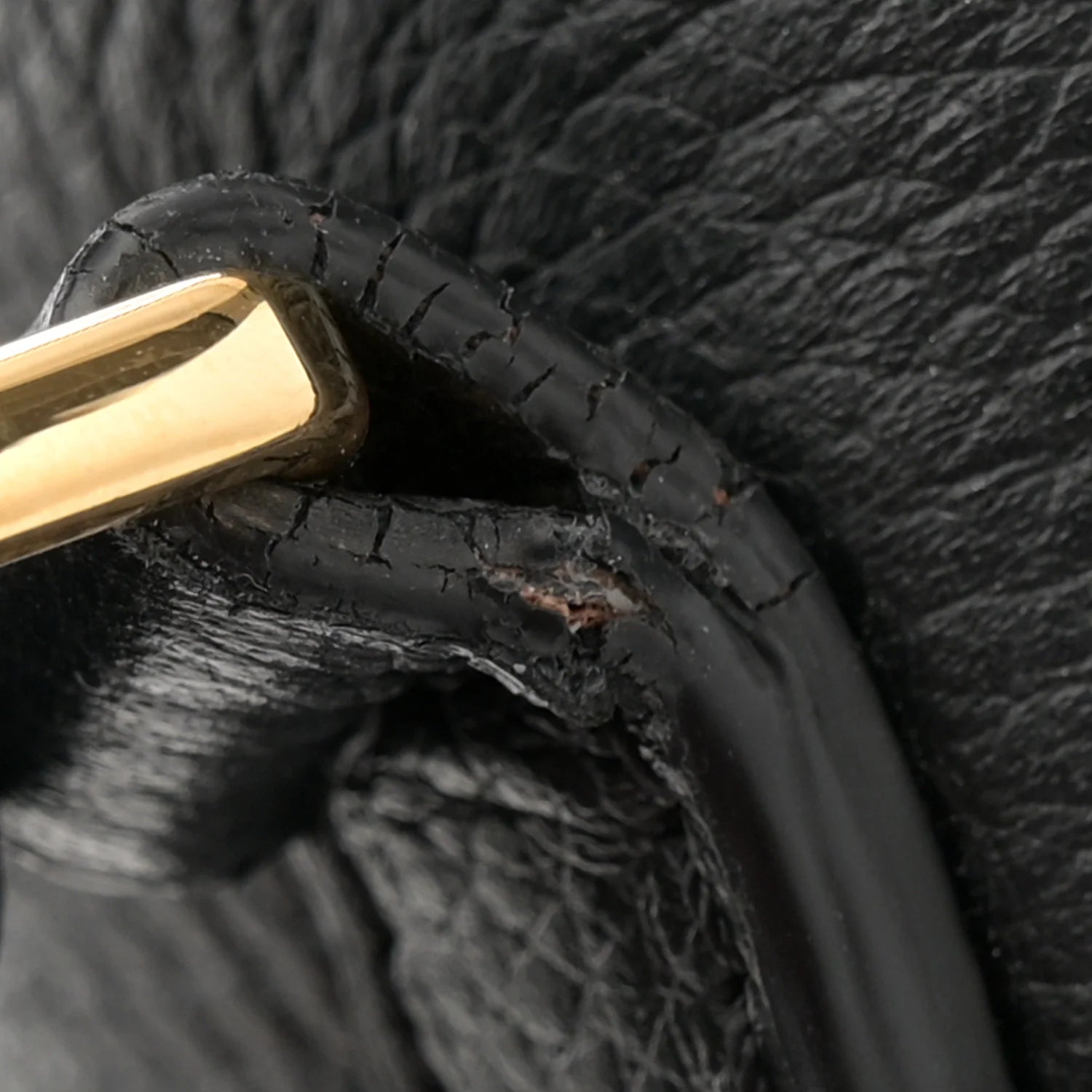 Grainy Calfskin Vintage Check Note Crossbody Bag Black