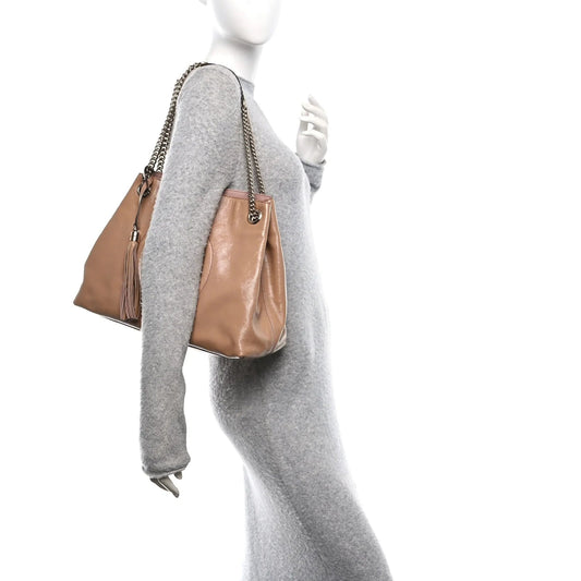 Vernice Naplack Medium Soho Chain Shoulder Bag Dark Cipria