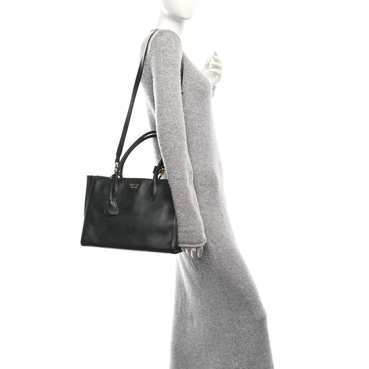 City Calfskin Medium Bibliothèque Tote Black