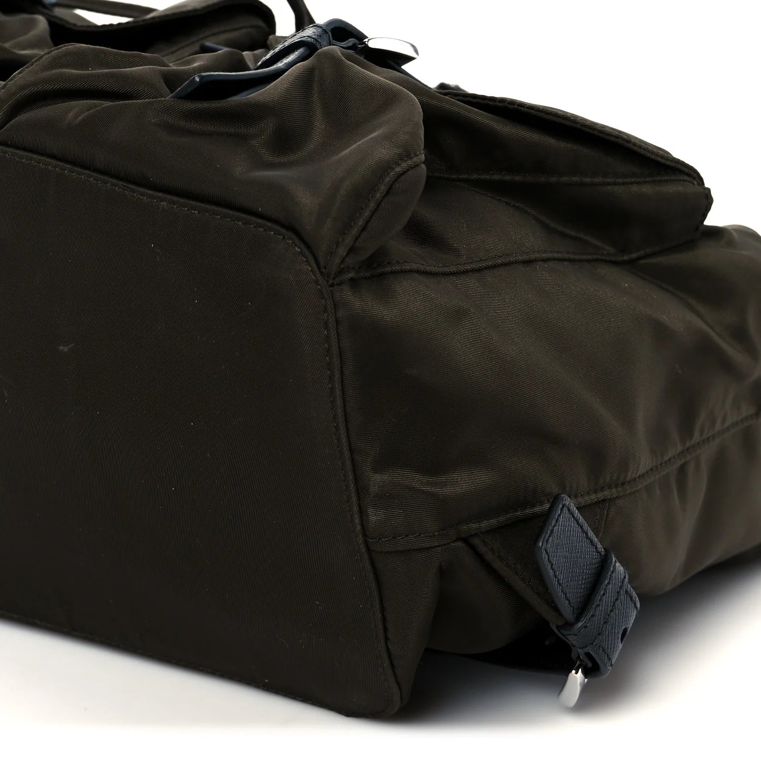 Nylon Vela Medium Backpack Tundra