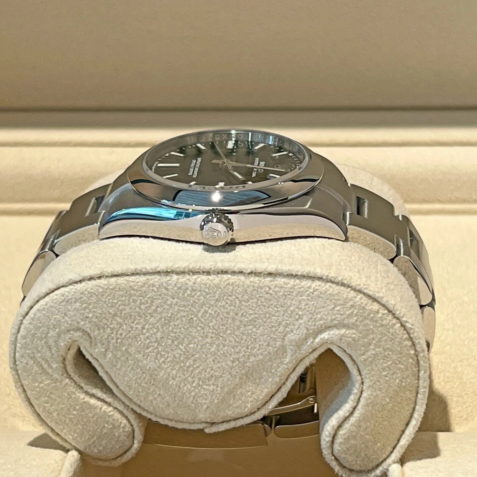 LADIES Oyster Perpetual 34Mm, Black Dial, Ref# 124200-0002