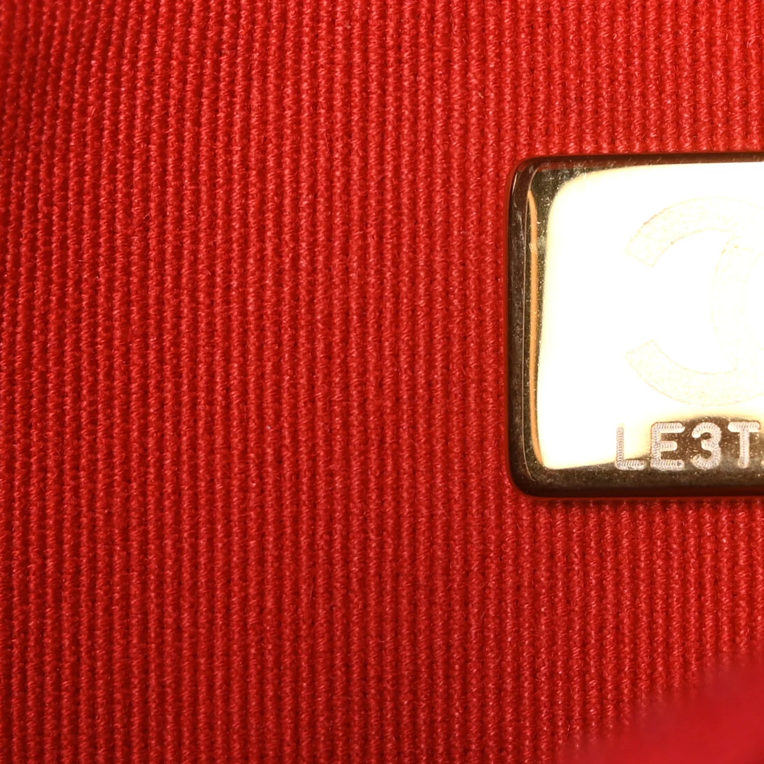 Tweed Quilted  19 Wallet on Chain WOC Red White