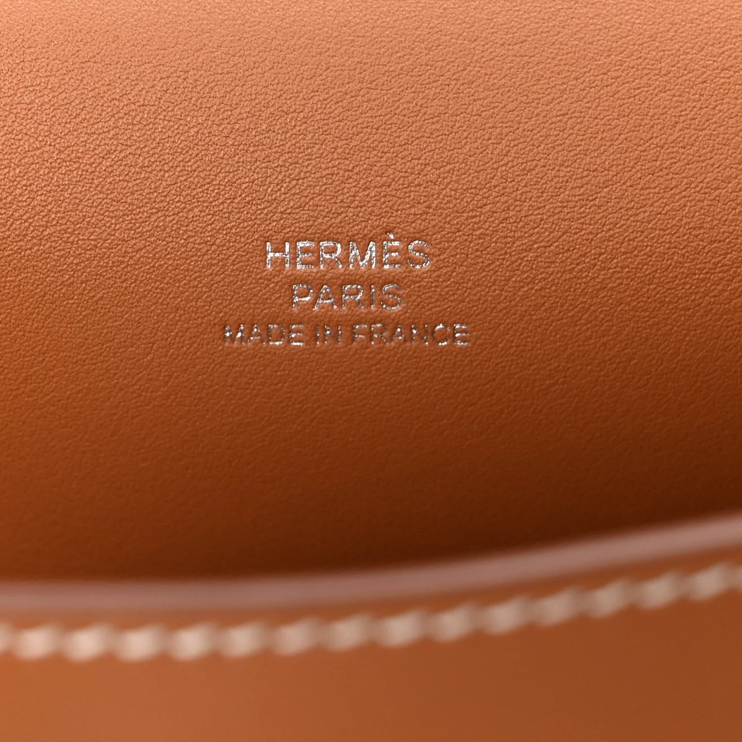 Swift Kelly Pochette Clutch Gold