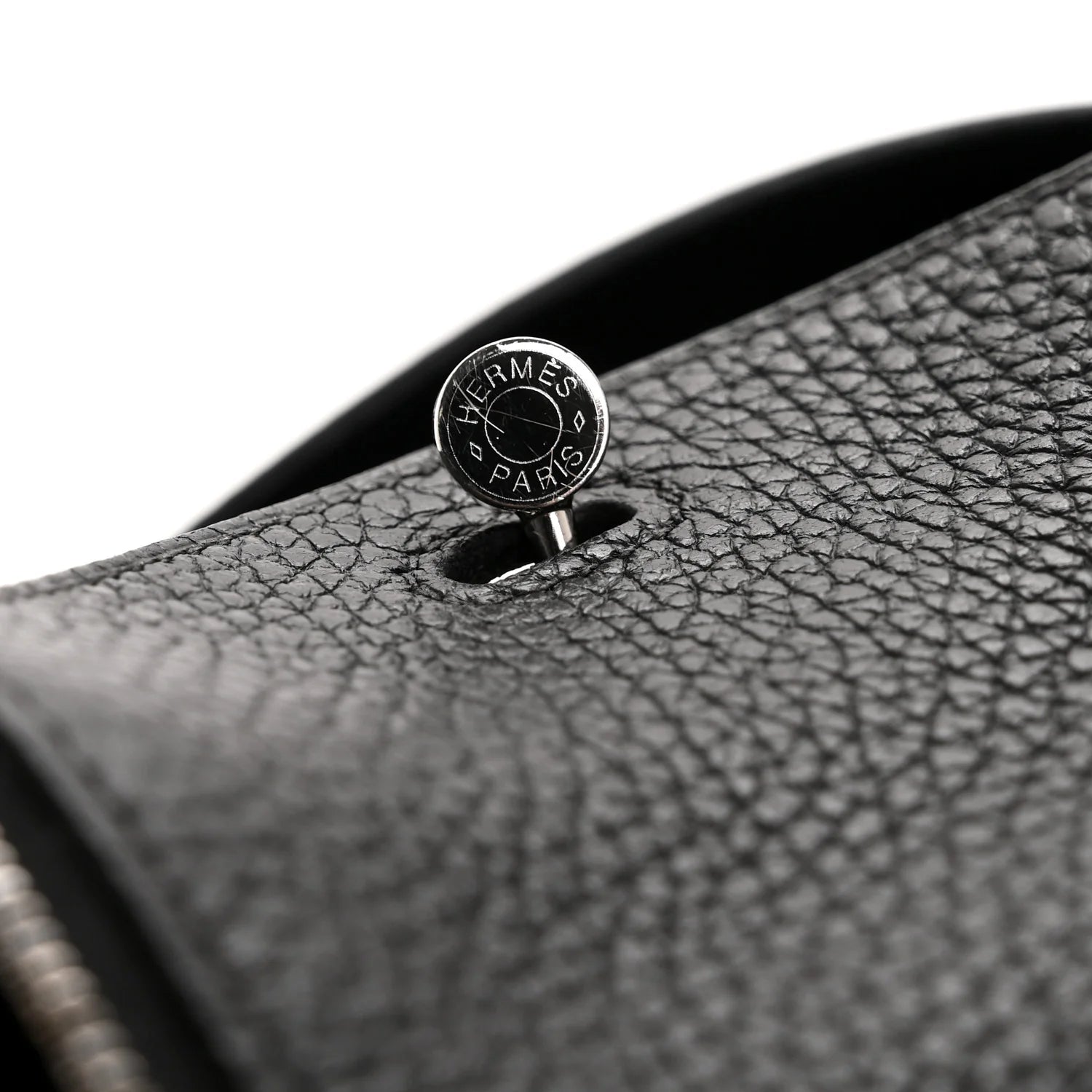 Taurillon Clemence Mini Lindy 20 Black