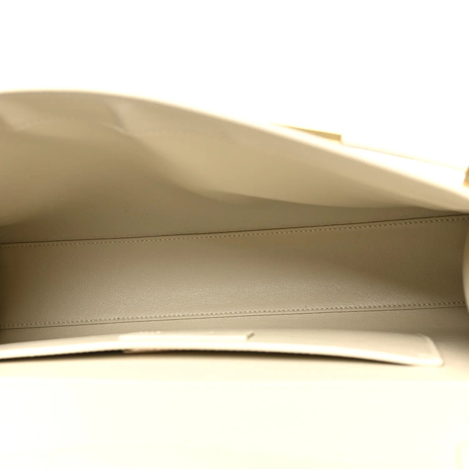 Smooth Calfskin Manhattan Shoulder Bag Crema Soft