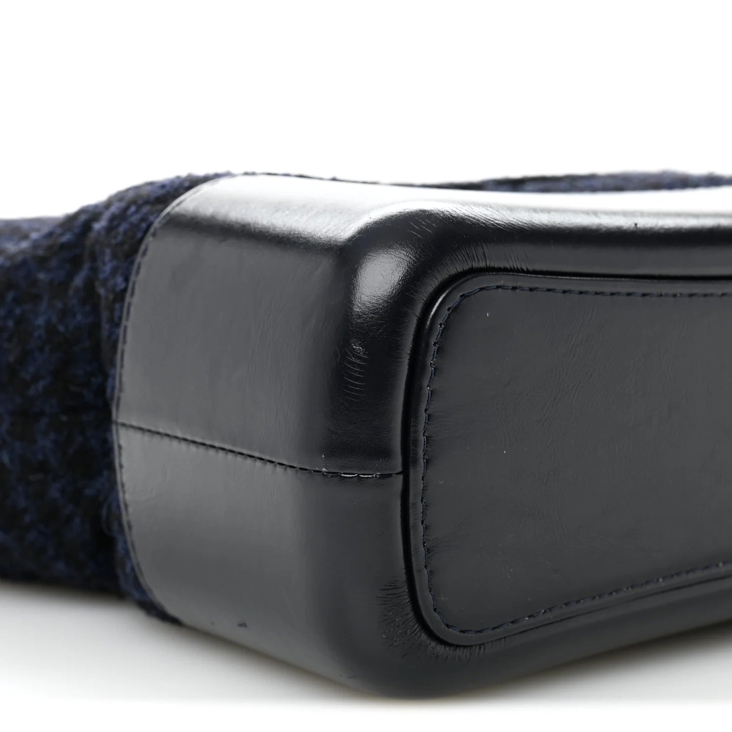 Tweed Calfskin Quilted Medium Gabrielle Hobo Black Blue