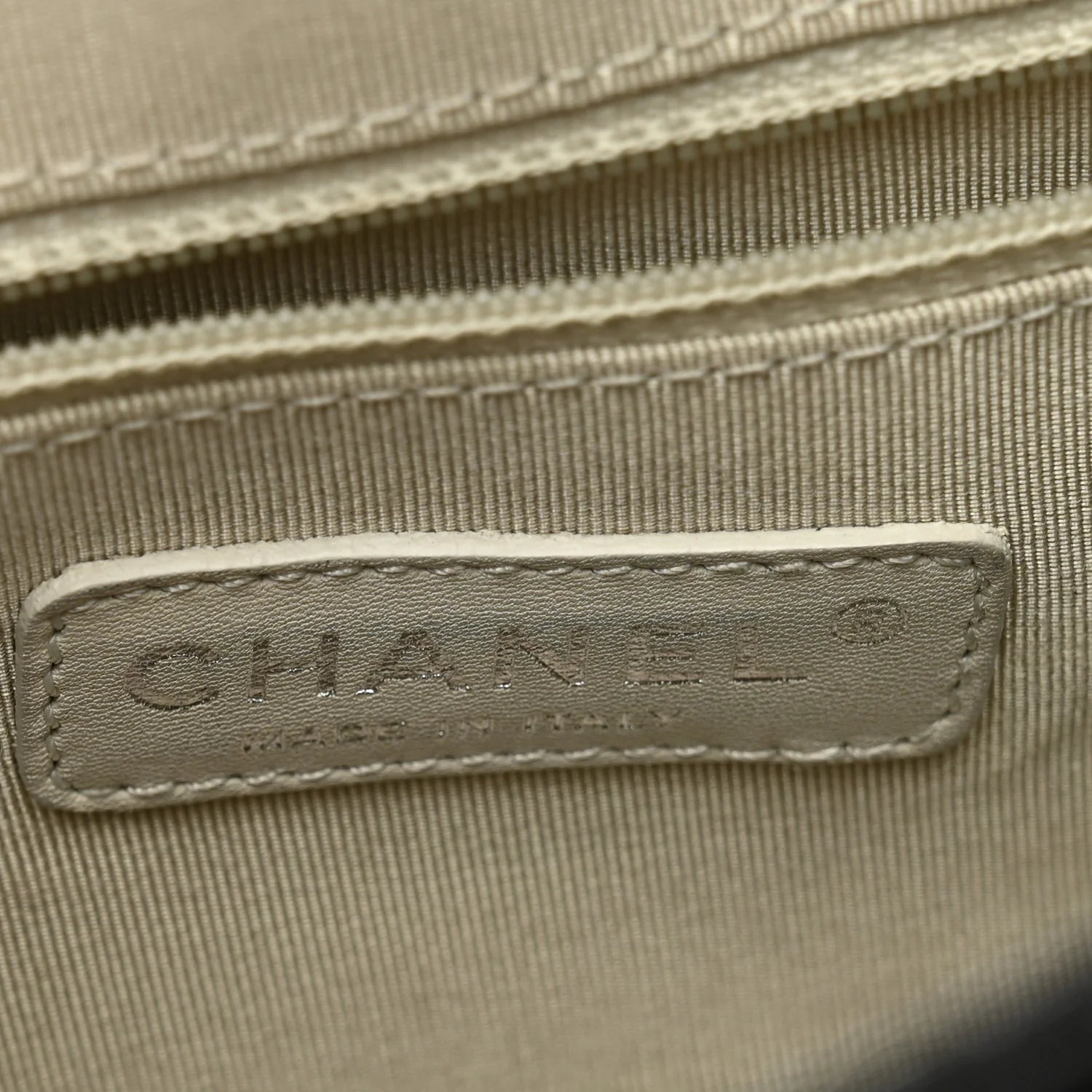 Washed Lambskin Quilted Large Chain around Messenger Black