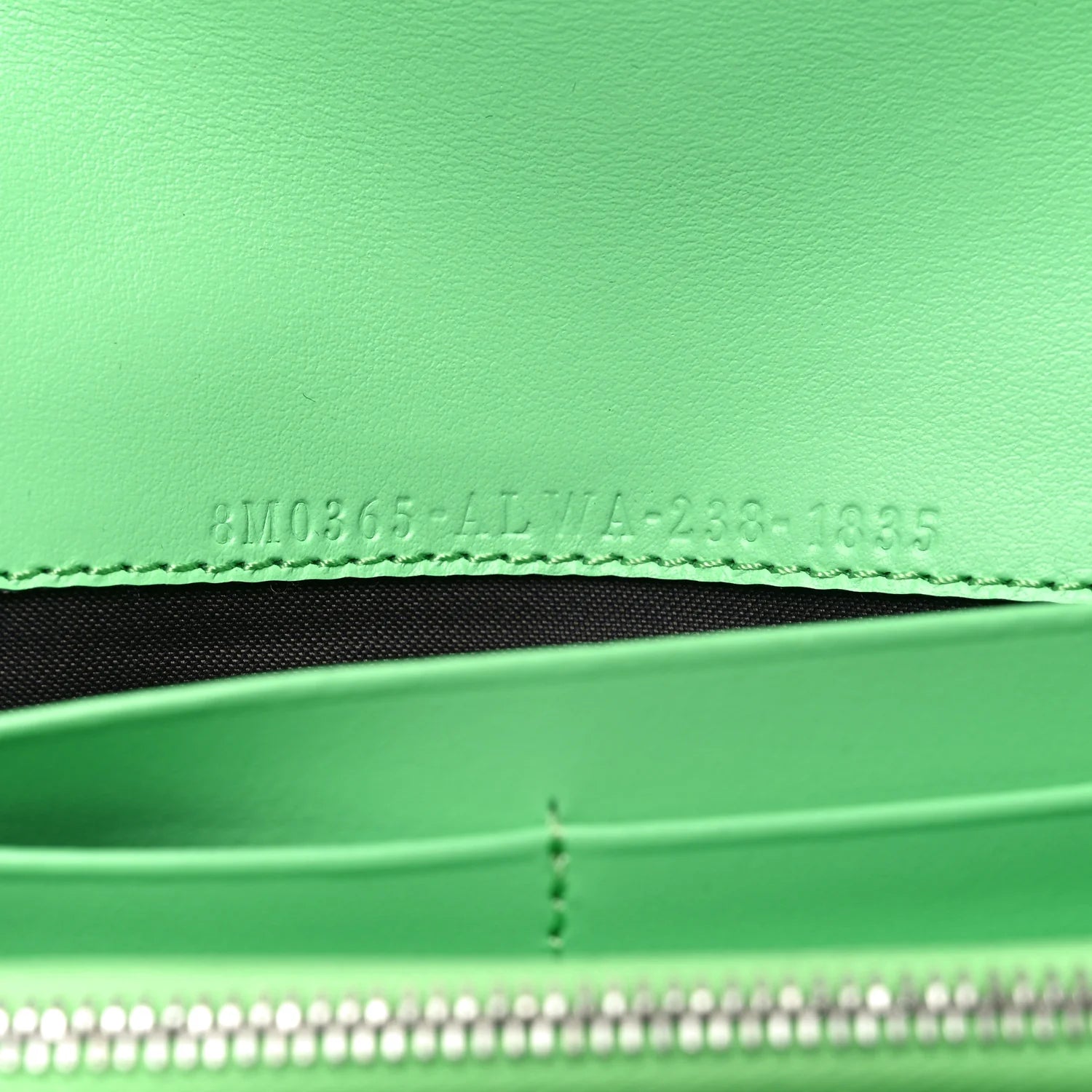 Vitello King Cruise FF Diamonds Continental Envelope Wallet on Chain Latte Edamame