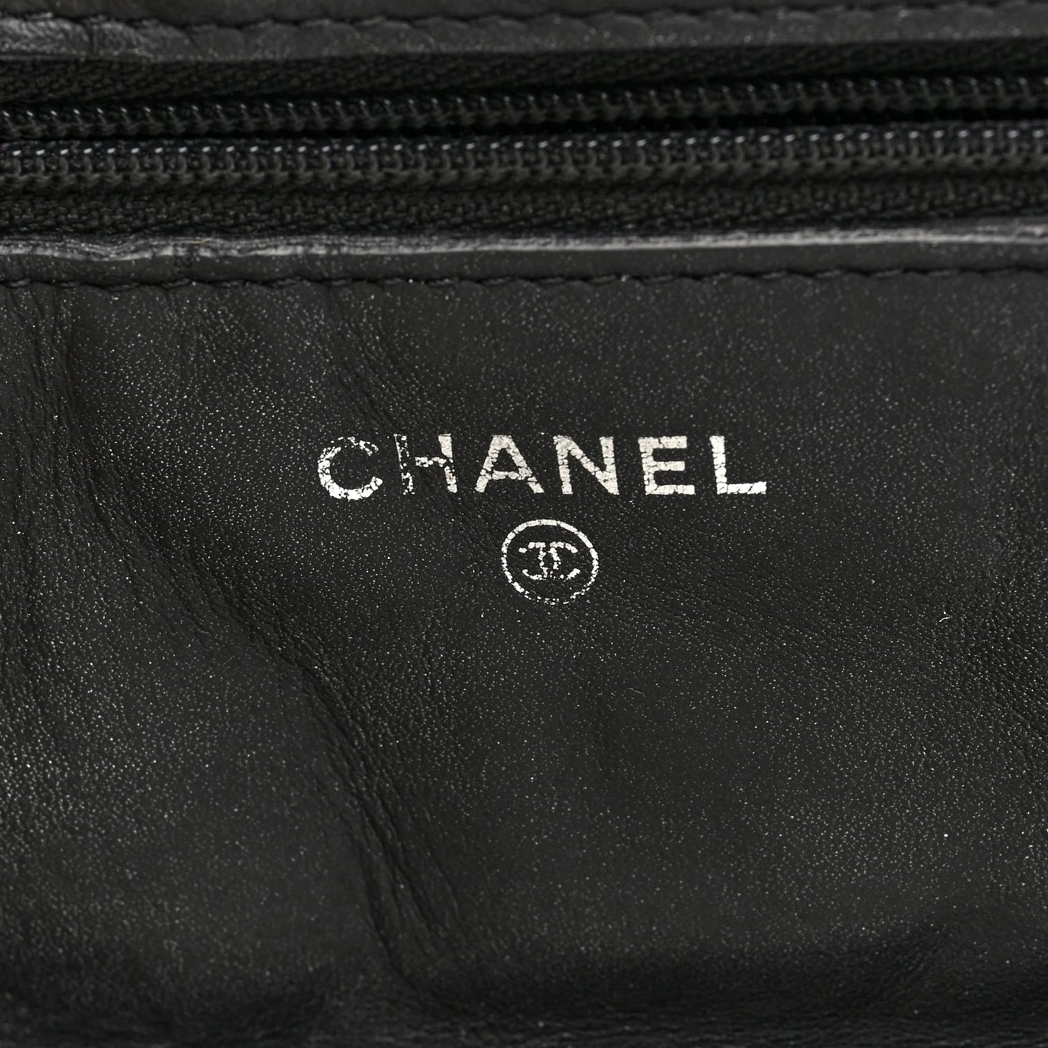 Patent Goatskin Quilted Paris Dallas Wallet on Chain WOC Black