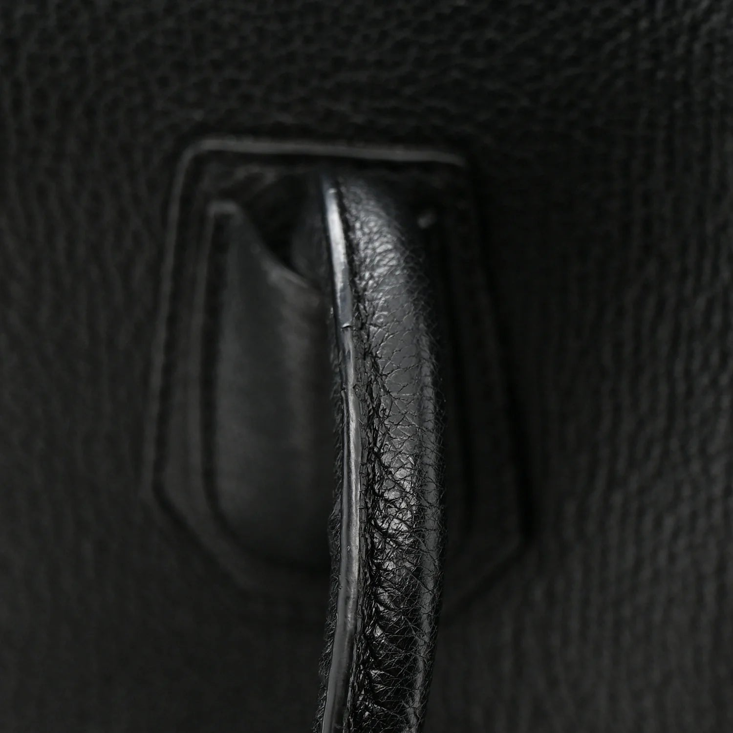 Sugar Goatskin Medium Antigona Black