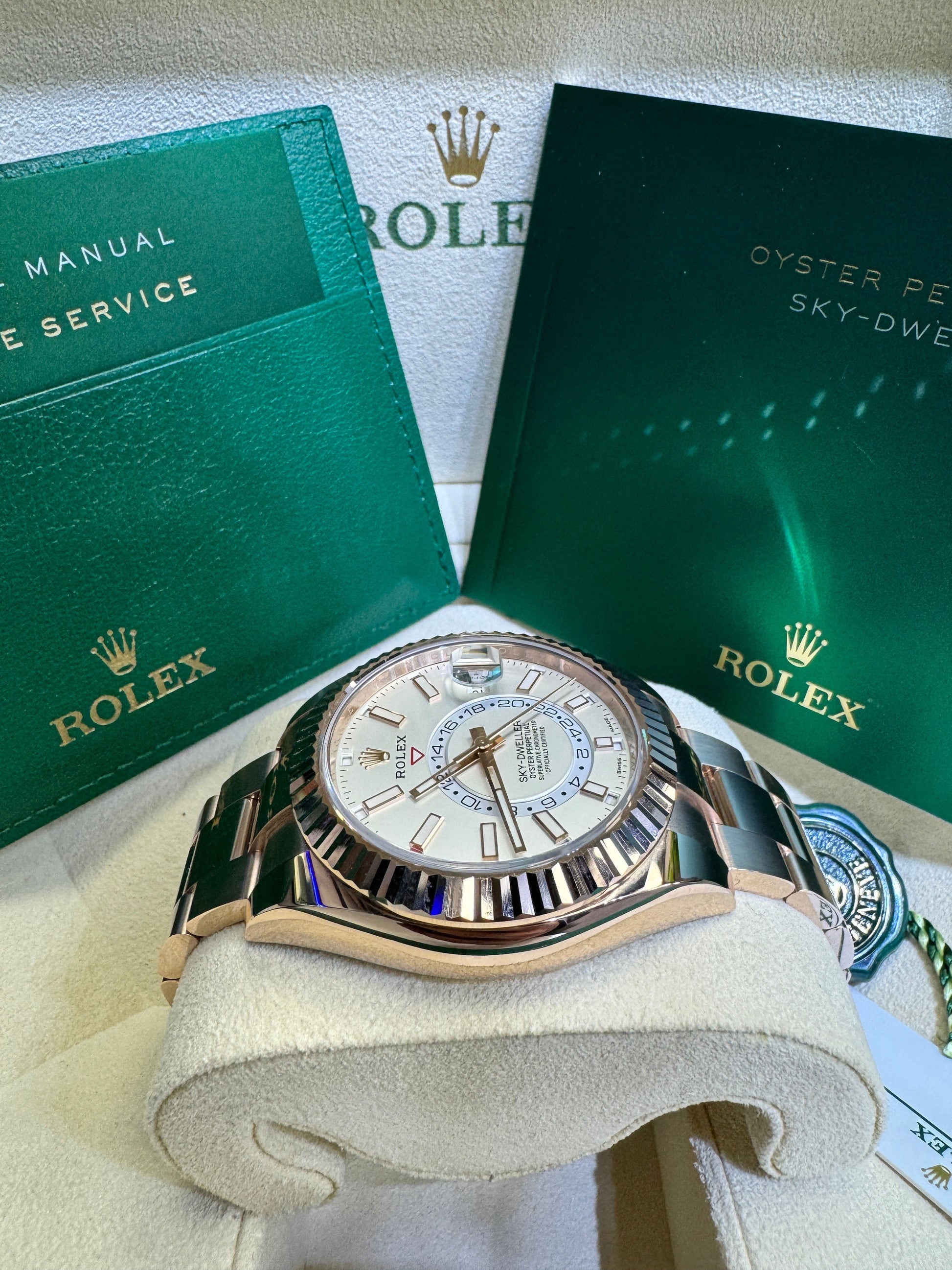 Rolex Sky Dweller Watch 326935 W
