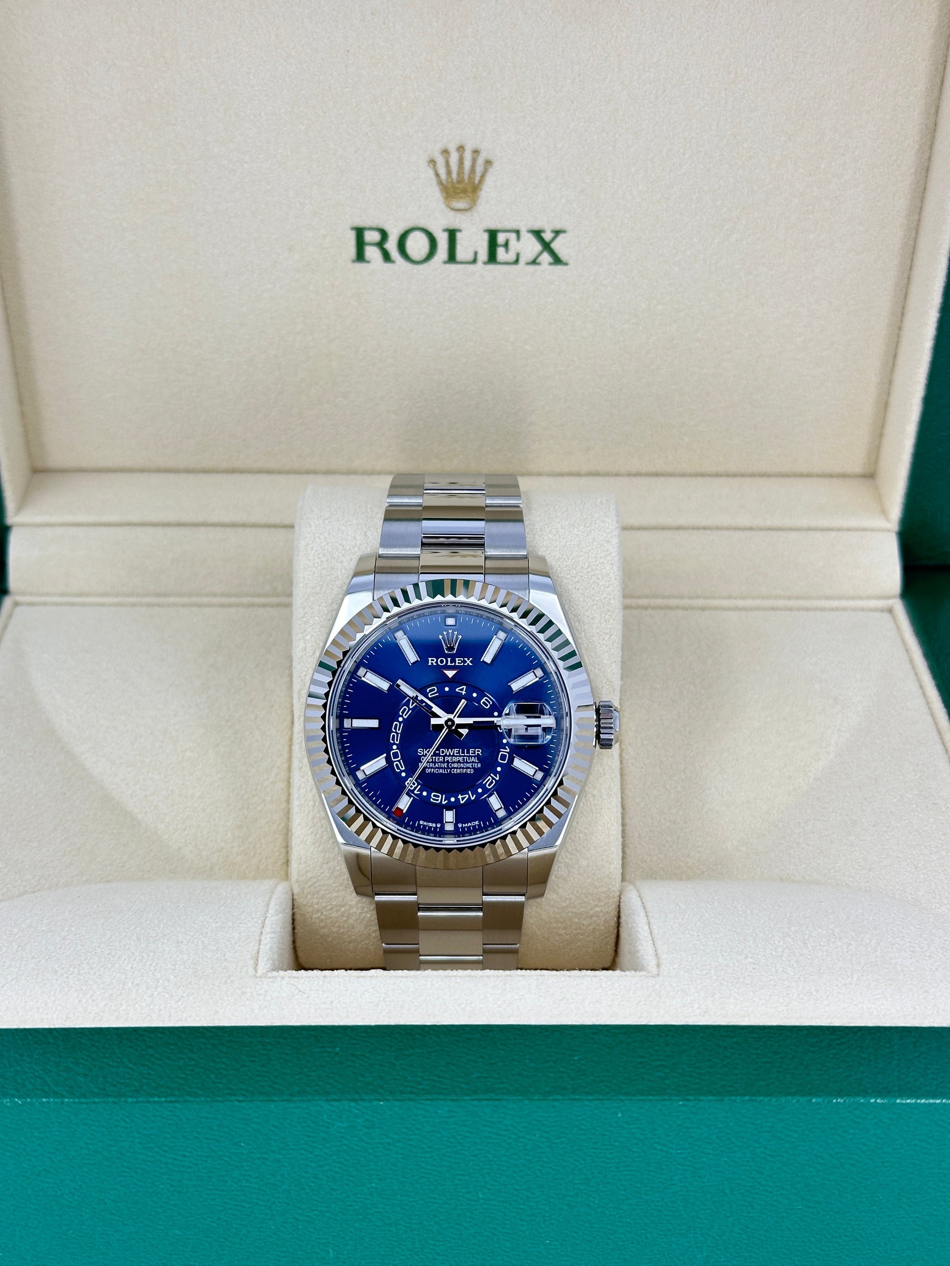 Sky-Dweller, 42Mm, Oystersteel and 18K White Gold, Blue, Oyster, Ref# 336934-0005