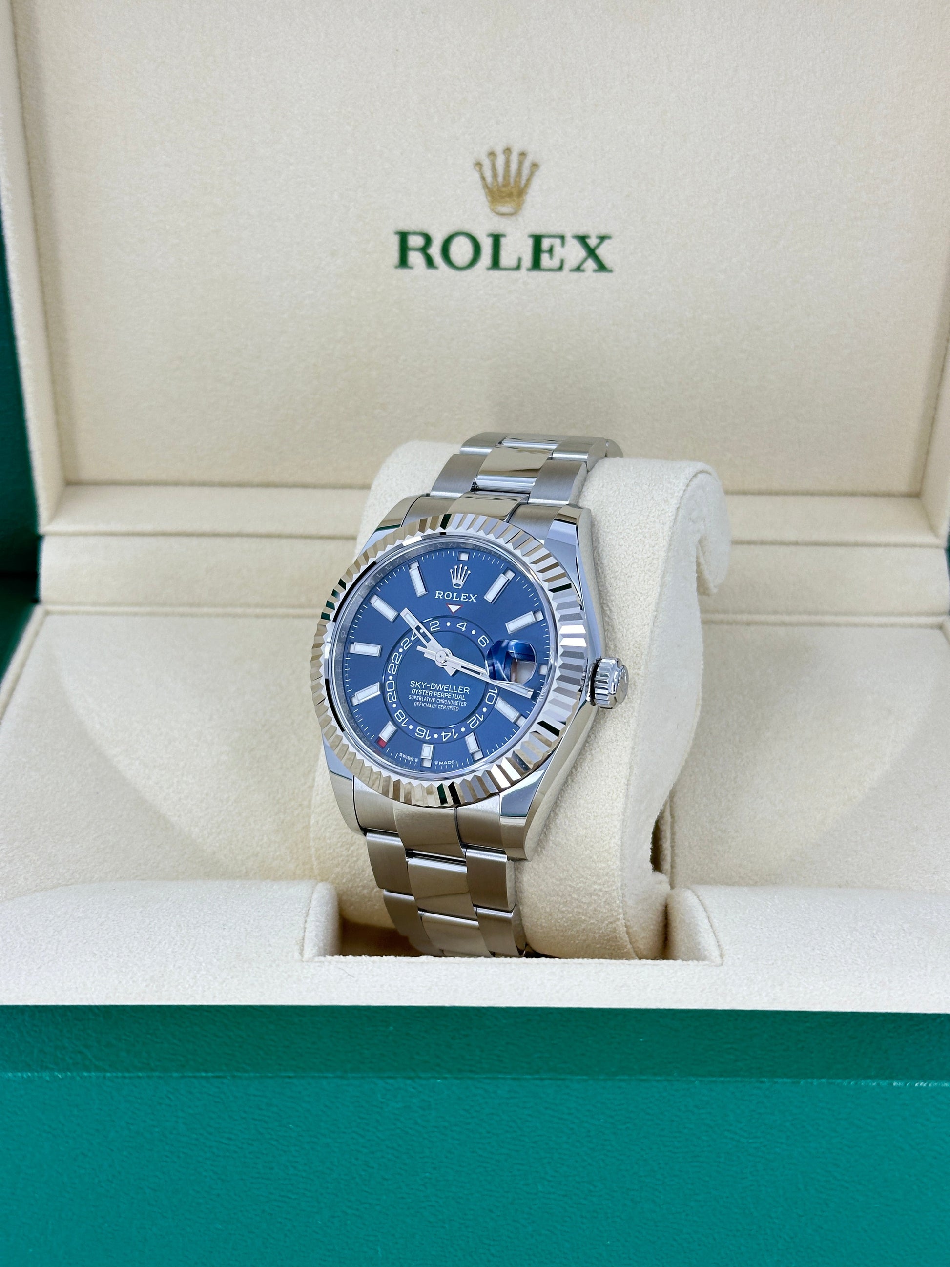 Sky-Dweller, 42Mm, Oystersteel and 18K White Gold, Blue, Oyster, Ref# 336934-0005