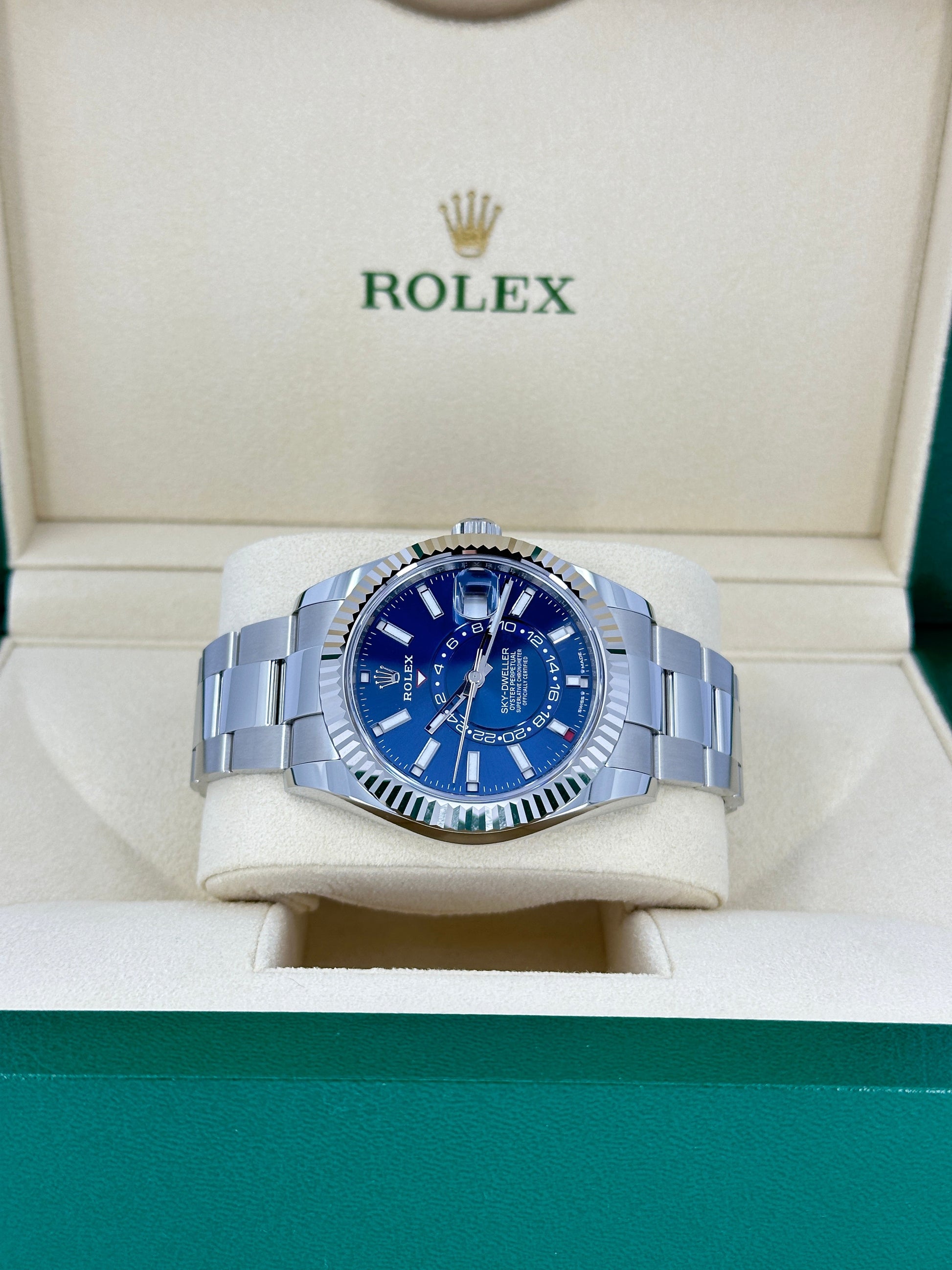 Sky-Dweller, 42Mm, Oystersteel and 18K White Gold, Blue, Oyster, Ref# 336934-0005