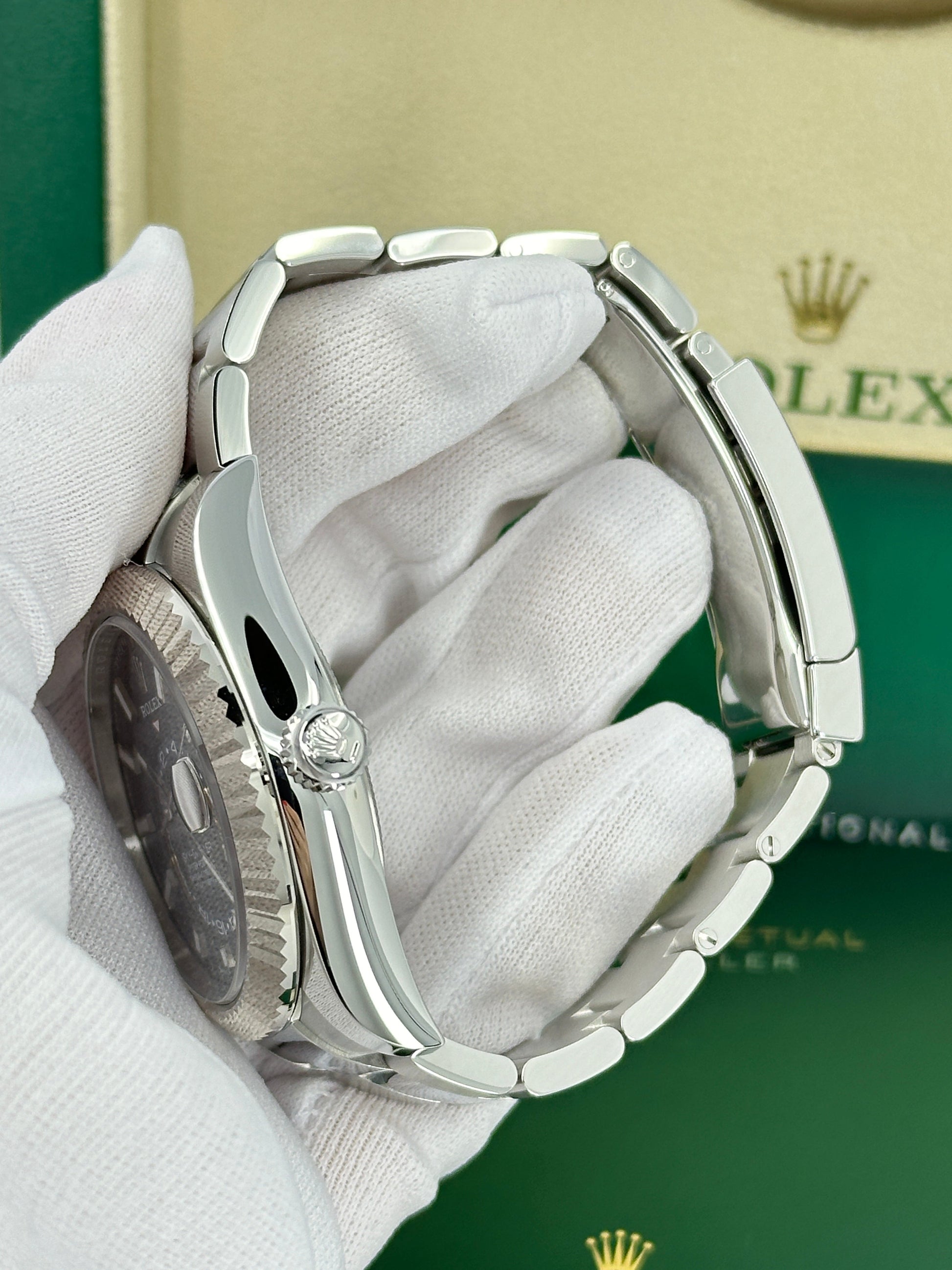 Sky-Dweller, 42Mm, Oystersteel and 18K White Gold, Blue, Oyster, Ref# 336934-0005