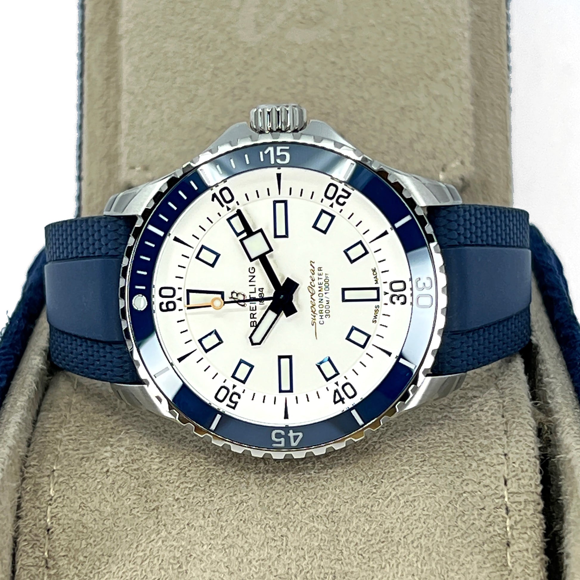 Superocean Automatic 42, Ref# A17375E71G1S1, Box and Papers