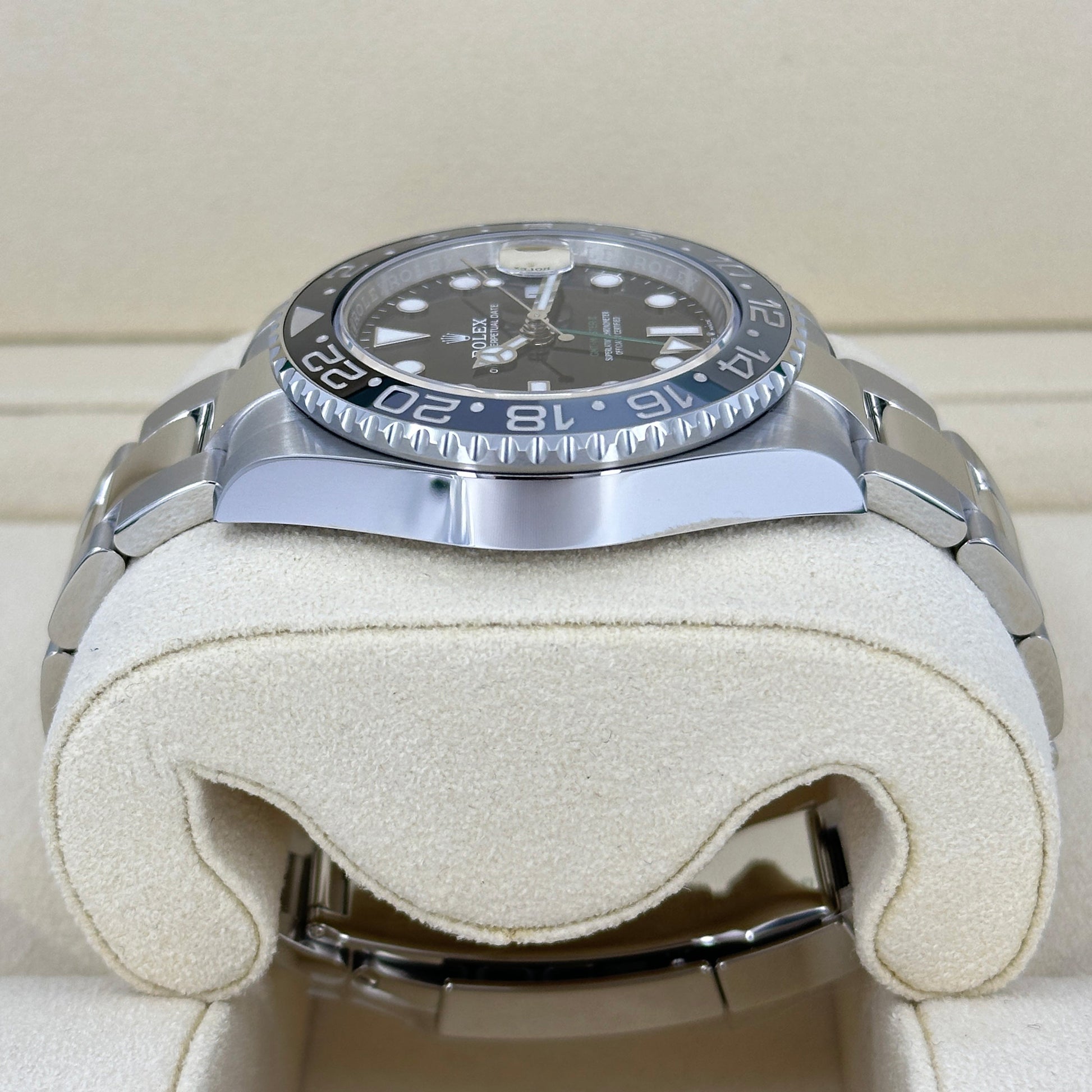 Unworn  Gmt-Master II, Bruce Wayne, Black, Oyster, Ref# 126710Grnr-0004