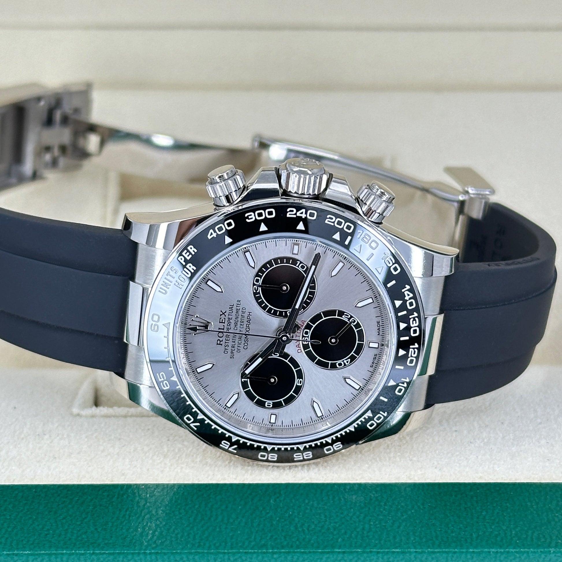Cosmograph Daytona 40Mm, 18K White Gold, Ref# 126519Ln-0006