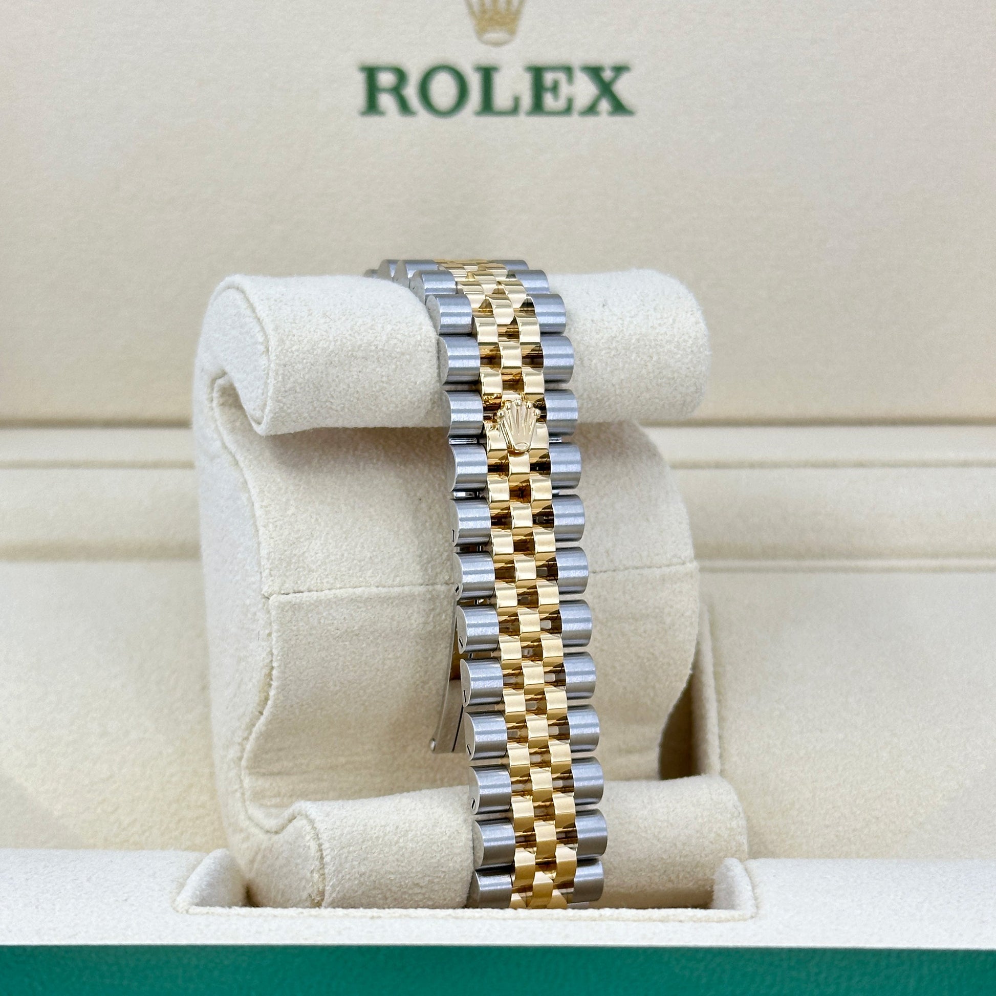 Datejust 31, Oystersteel and 18K Yellow Gold, Ref# 278273-0016