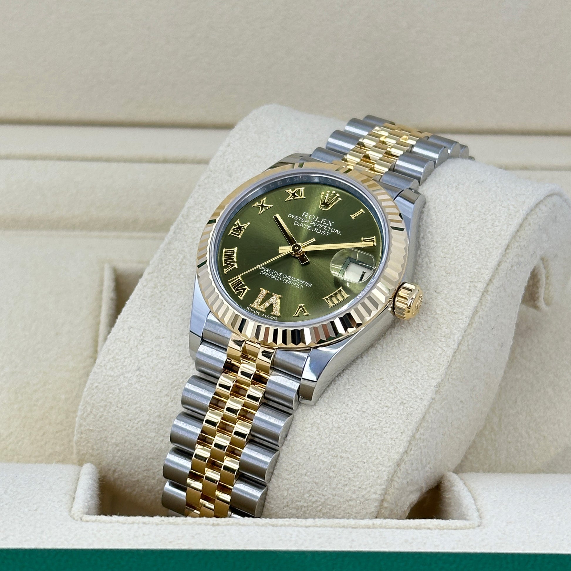 Datejust 31, Oystersteel and 18K Yellow Gold, Ref# 278273-0016