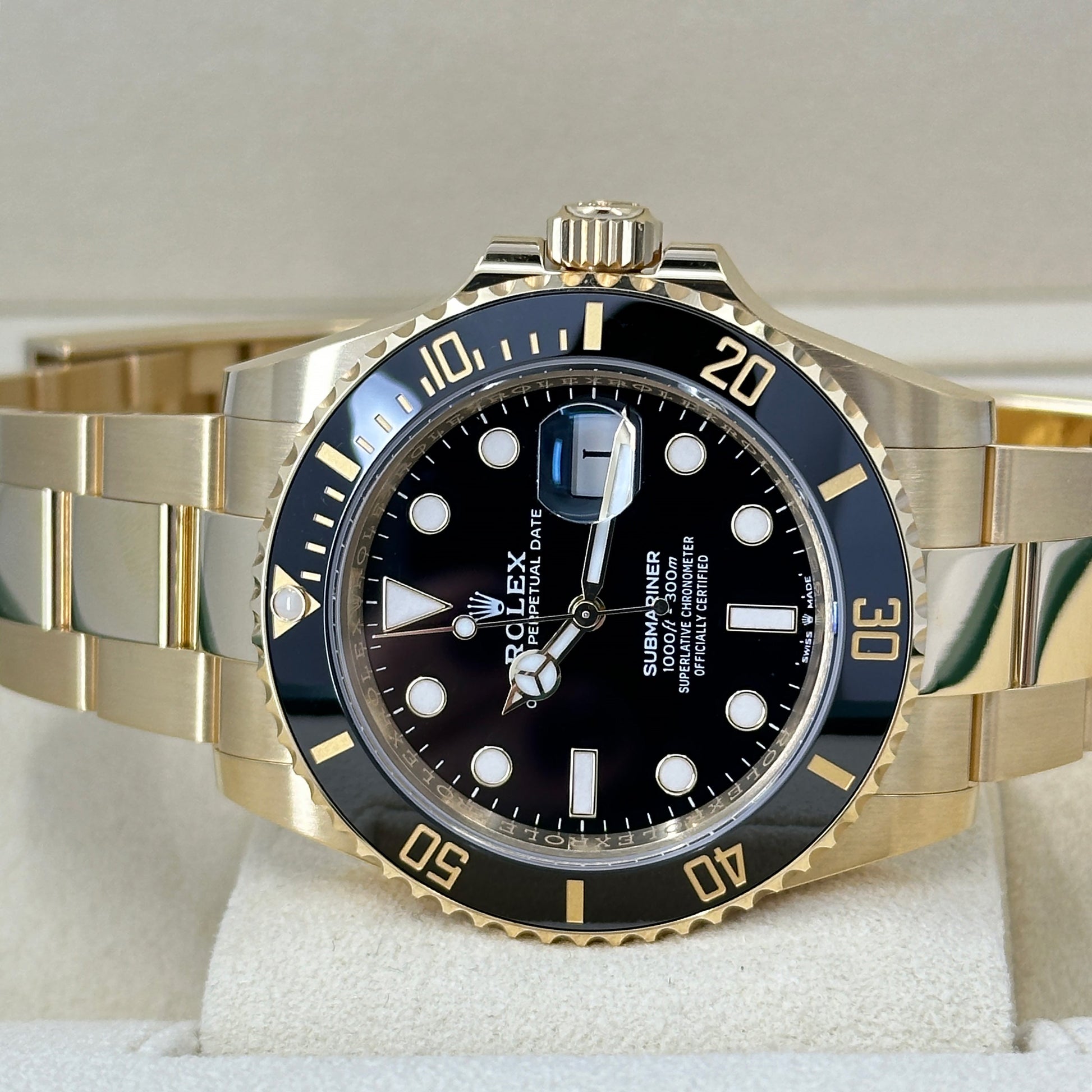 Submariner Date, 18K Yellow Gold, 41Mm, Ref# 126618Ln-0002