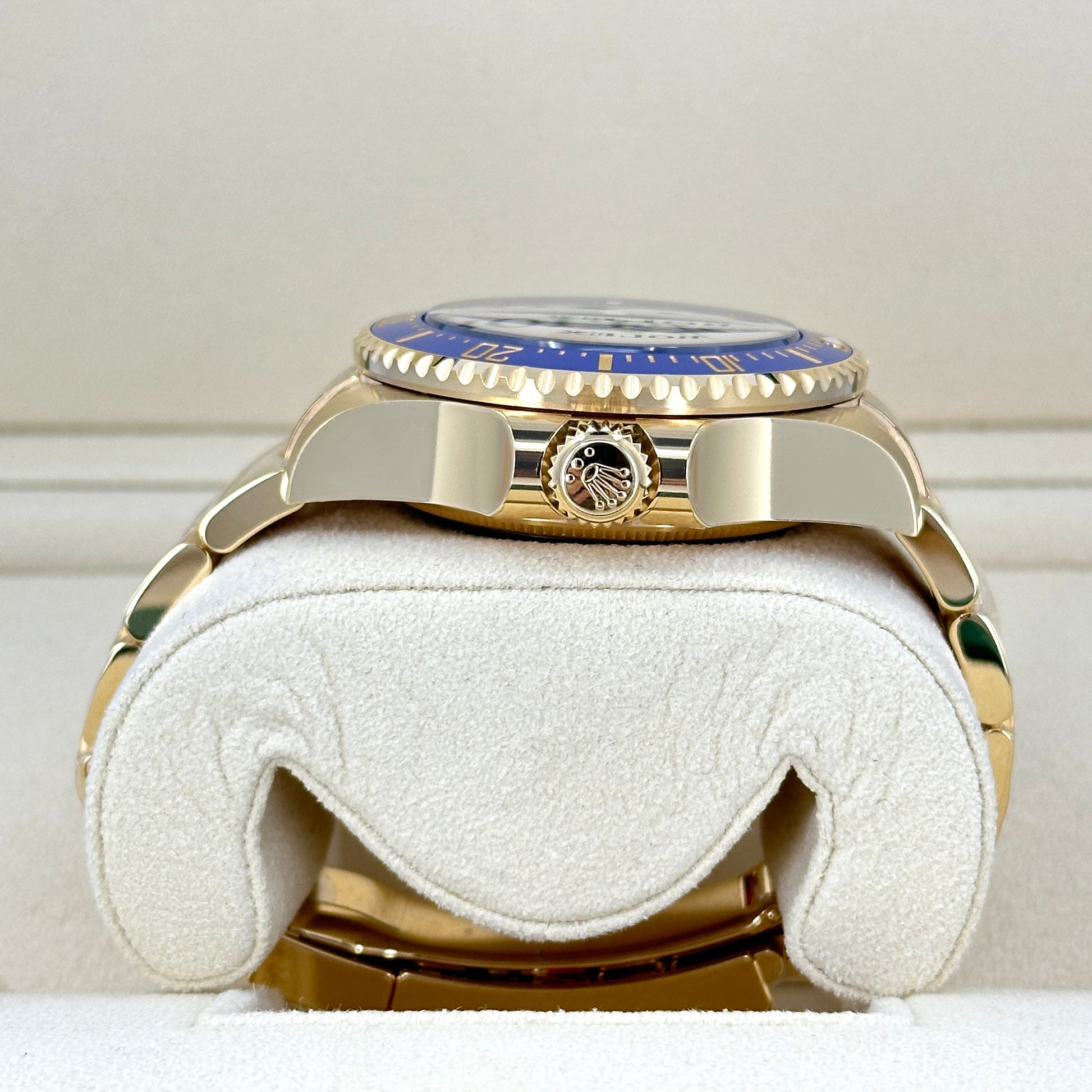 New 2025 Model  Deepsea Ref# 136668Lb-0001