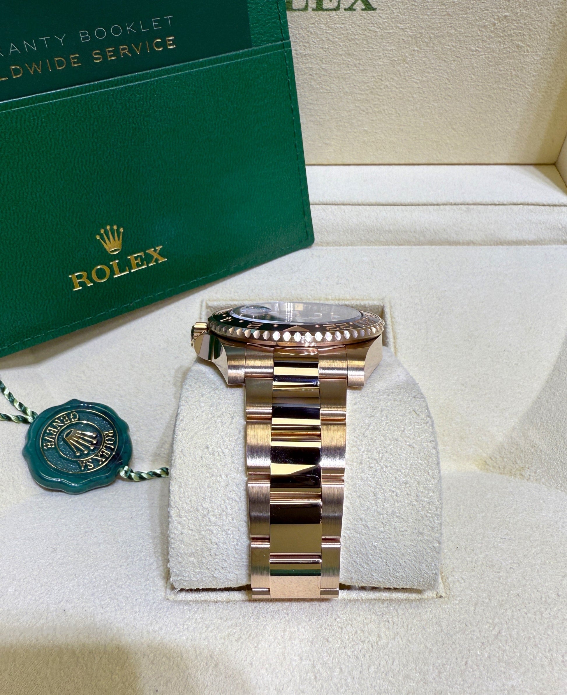 Rolex Gmt-Master II 126715CHNR Root Beer Everose Gold