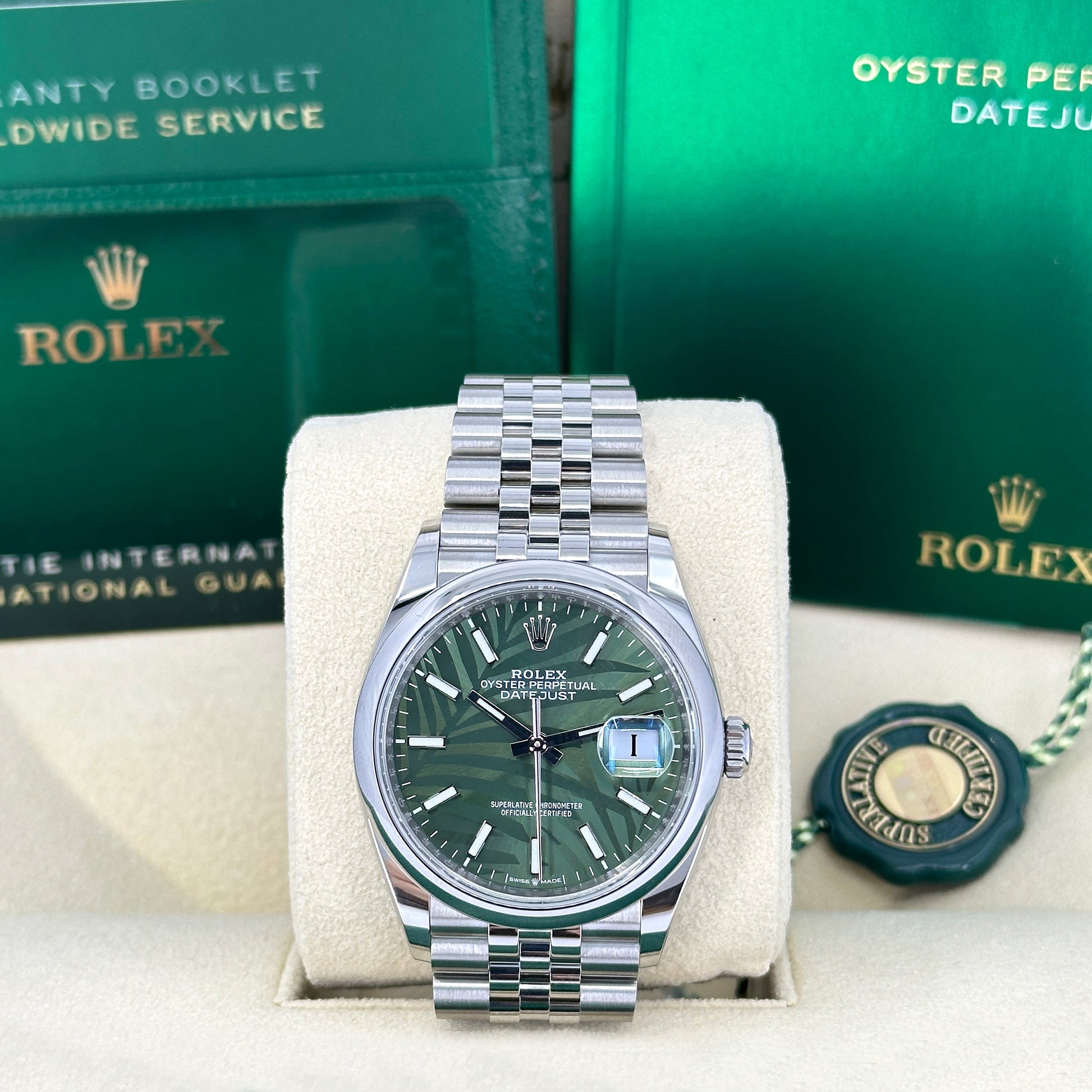 Datejust 36 Oystersteel Ref# 126200-0019