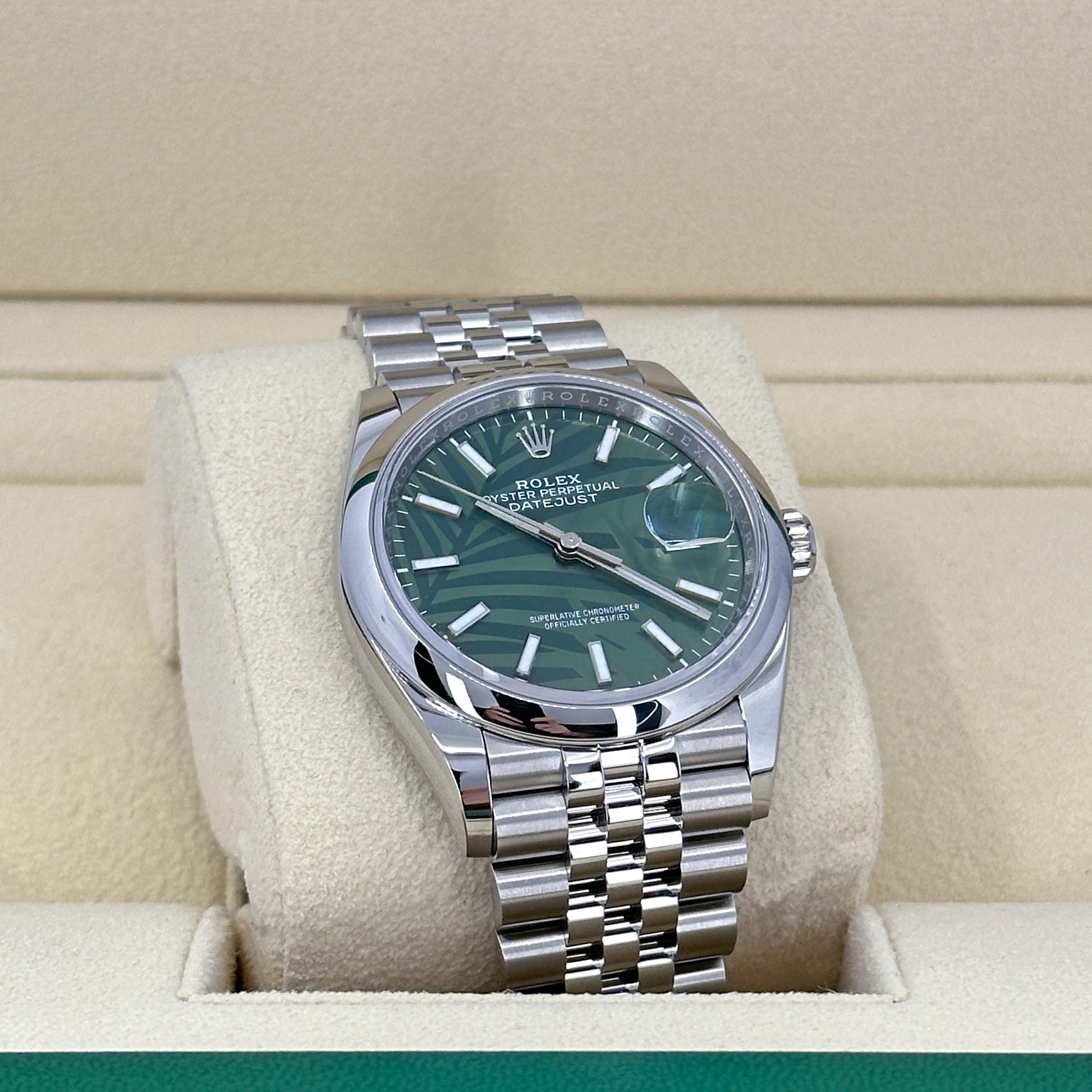 Datejust 36 Oystersteel Ref# 126200-0019