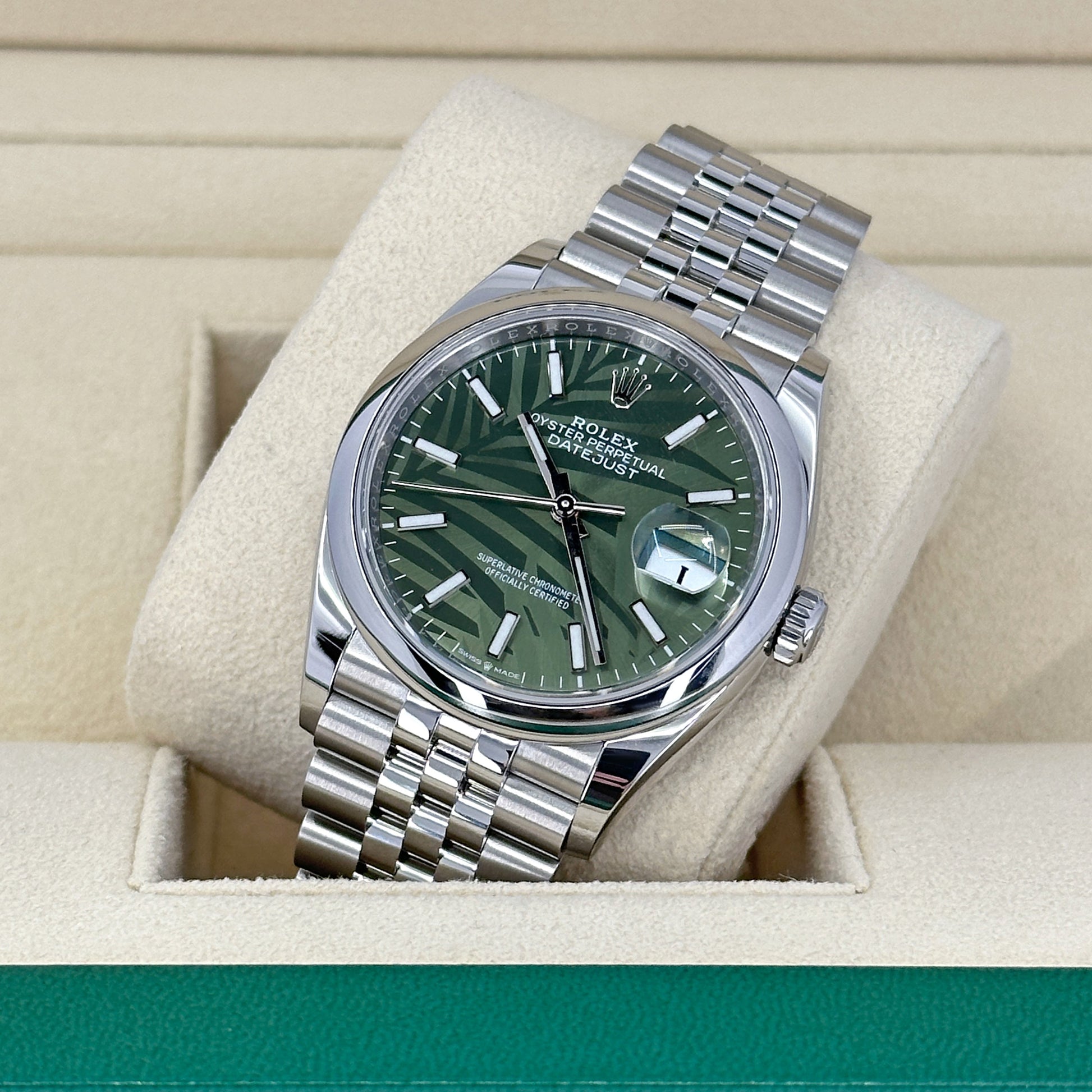 Datejust 36 Oystersteel Ref# 126200-0019