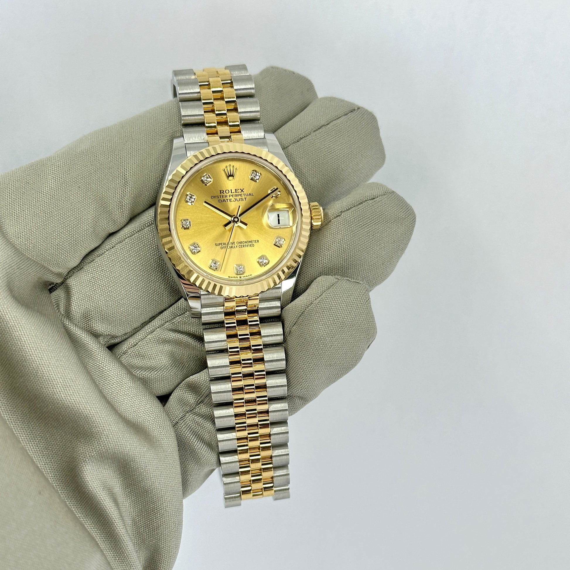 Datejust 31, Oystersteel and 18K Yellow Gold, Ref# 278273-0026