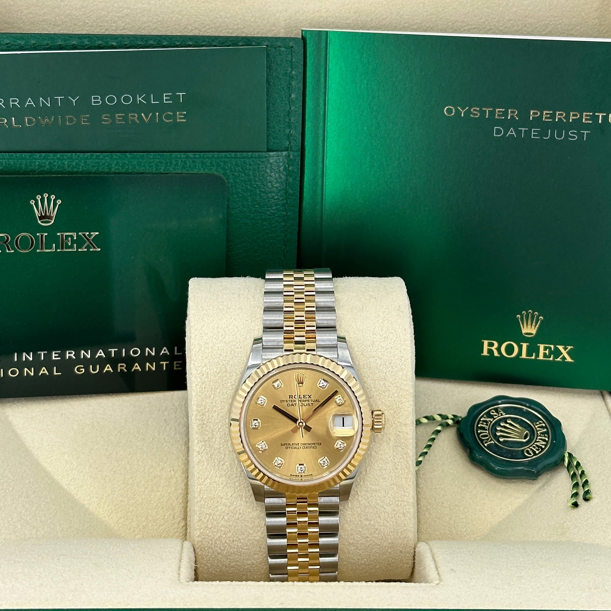 Datejust 31, Oystersteel and 18K Yellow Gold, Ref# 278273-0026