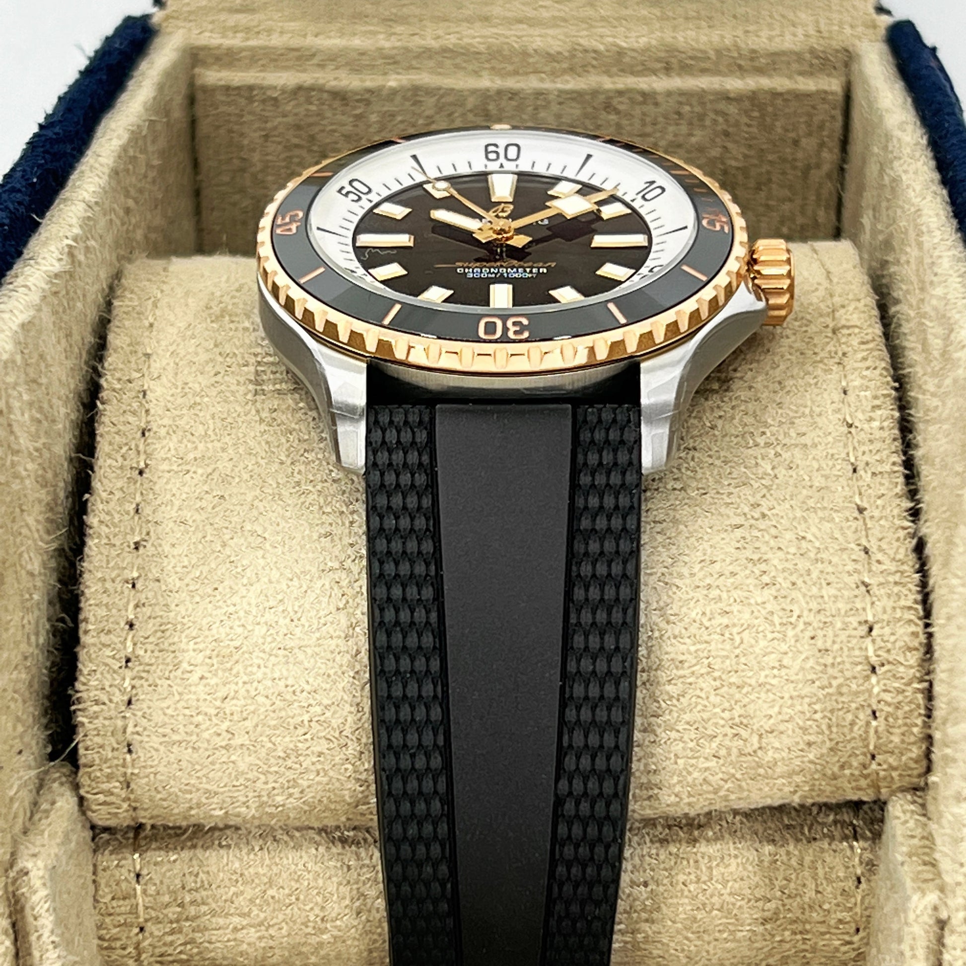 Superocean Automatic 42, Stainless Steel and 18K Red Gold, 42Mm, Ref# U17375211B1S1