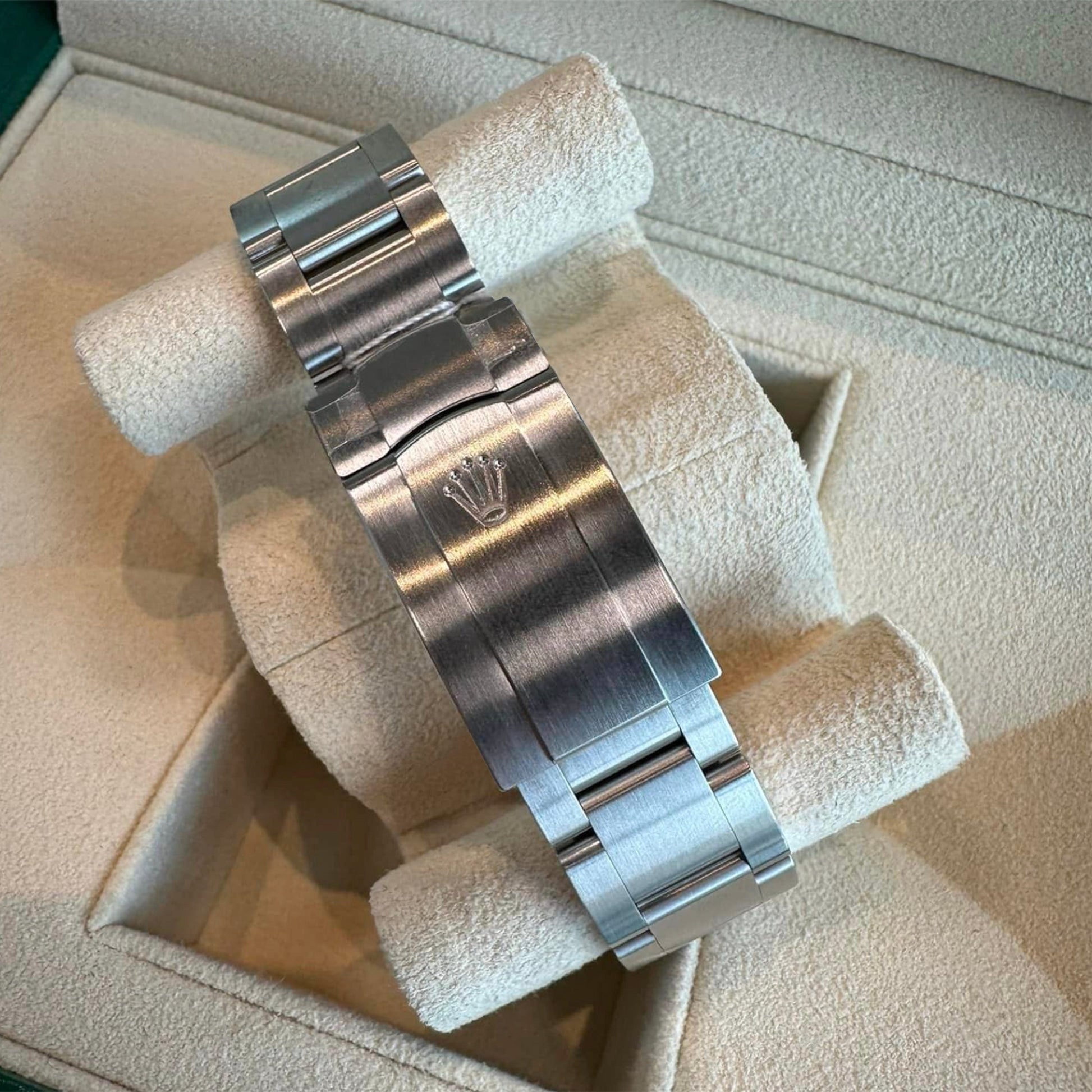 Oyster Perpetual 41, Oystersteel, 41Mm, Turquoise Celebration Motif Dial, Ref# 124300-0008