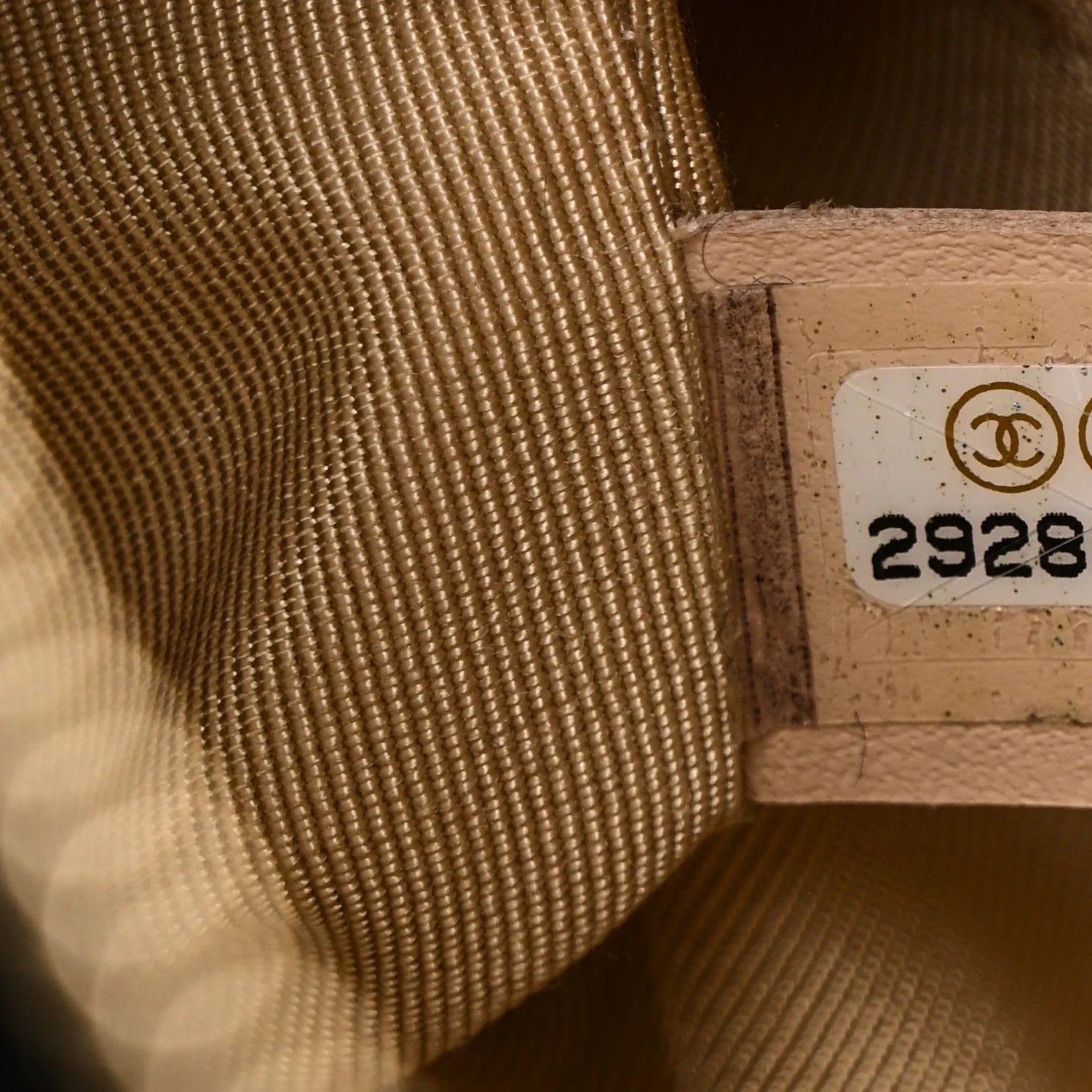 Rattan Calfskin Small Gabrielle Hobo Beige Black