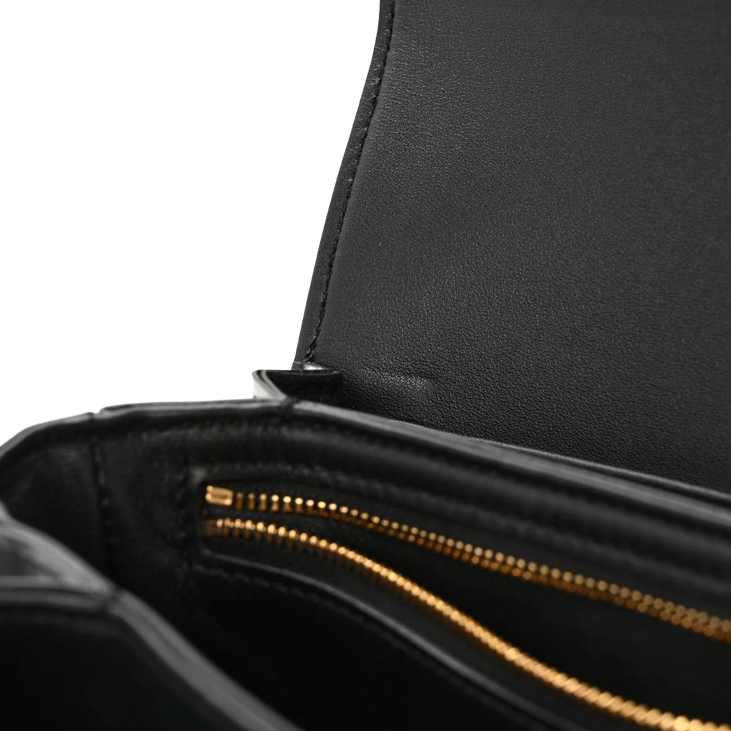 Shiny Calfskin Medium Triomphe Black