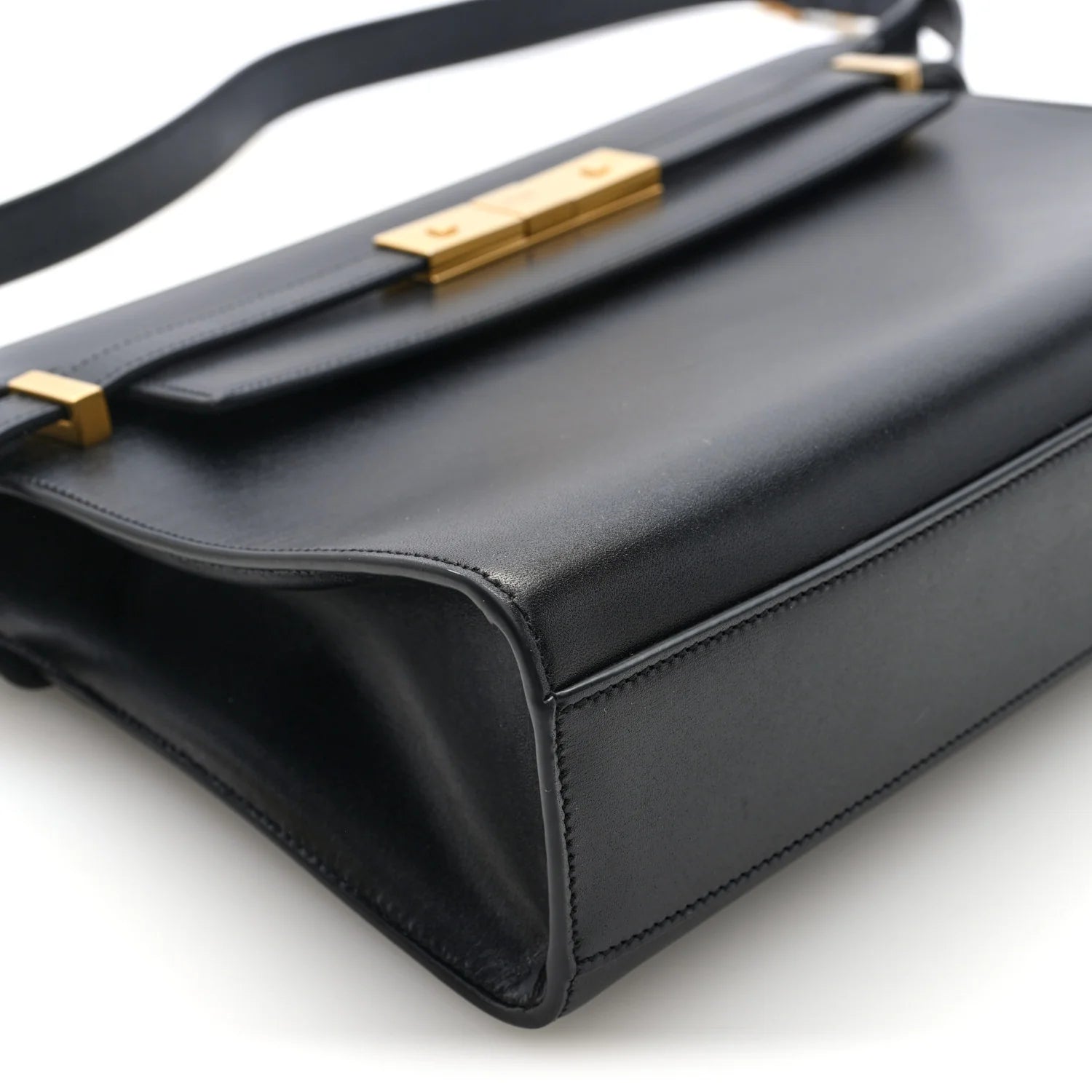 Smooth Calfskin Manhattan Shoulder Bag Black