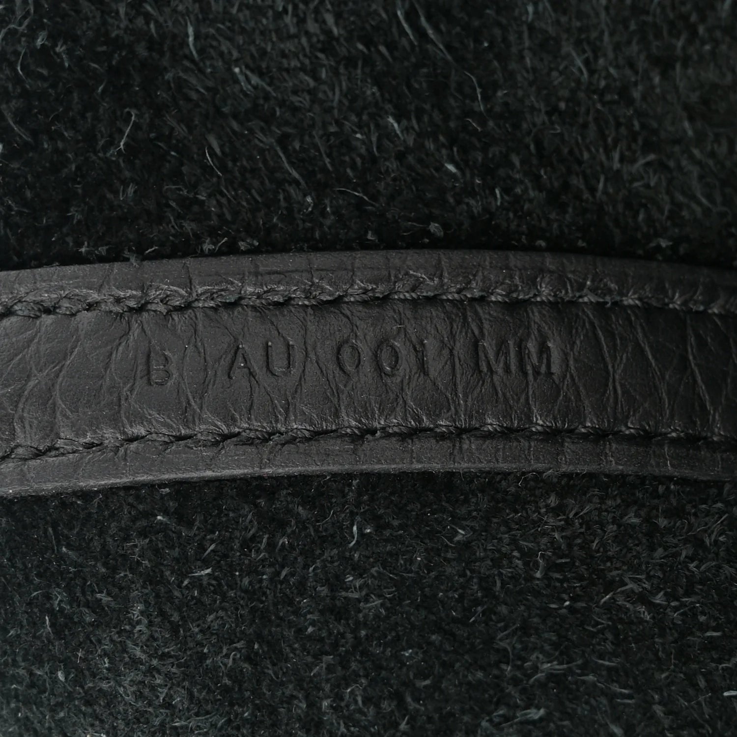 Taurillon Clemence Picotin Lock 18 PM Black