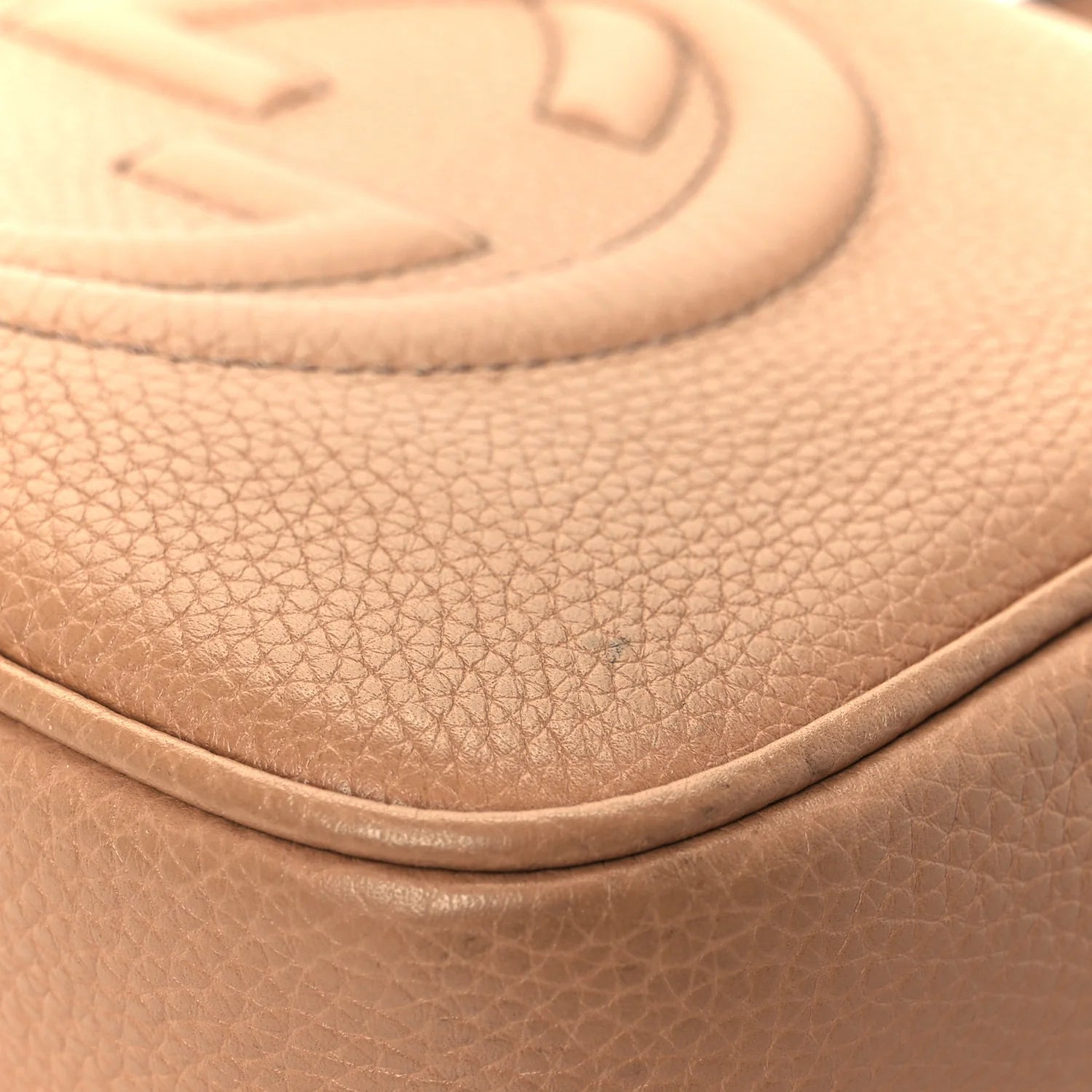 Pebbled Calfskin Small Soho Disco Bag Camelia