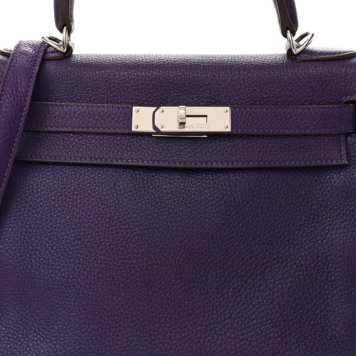 Togo Kelly Retourne 28 Iris