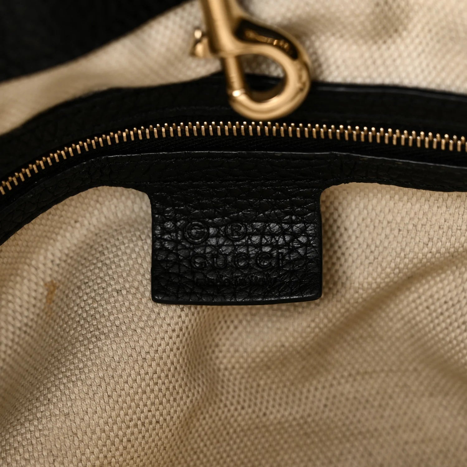 Pebbled Calfskin Medium Soho Chain Shoulder Bag Black